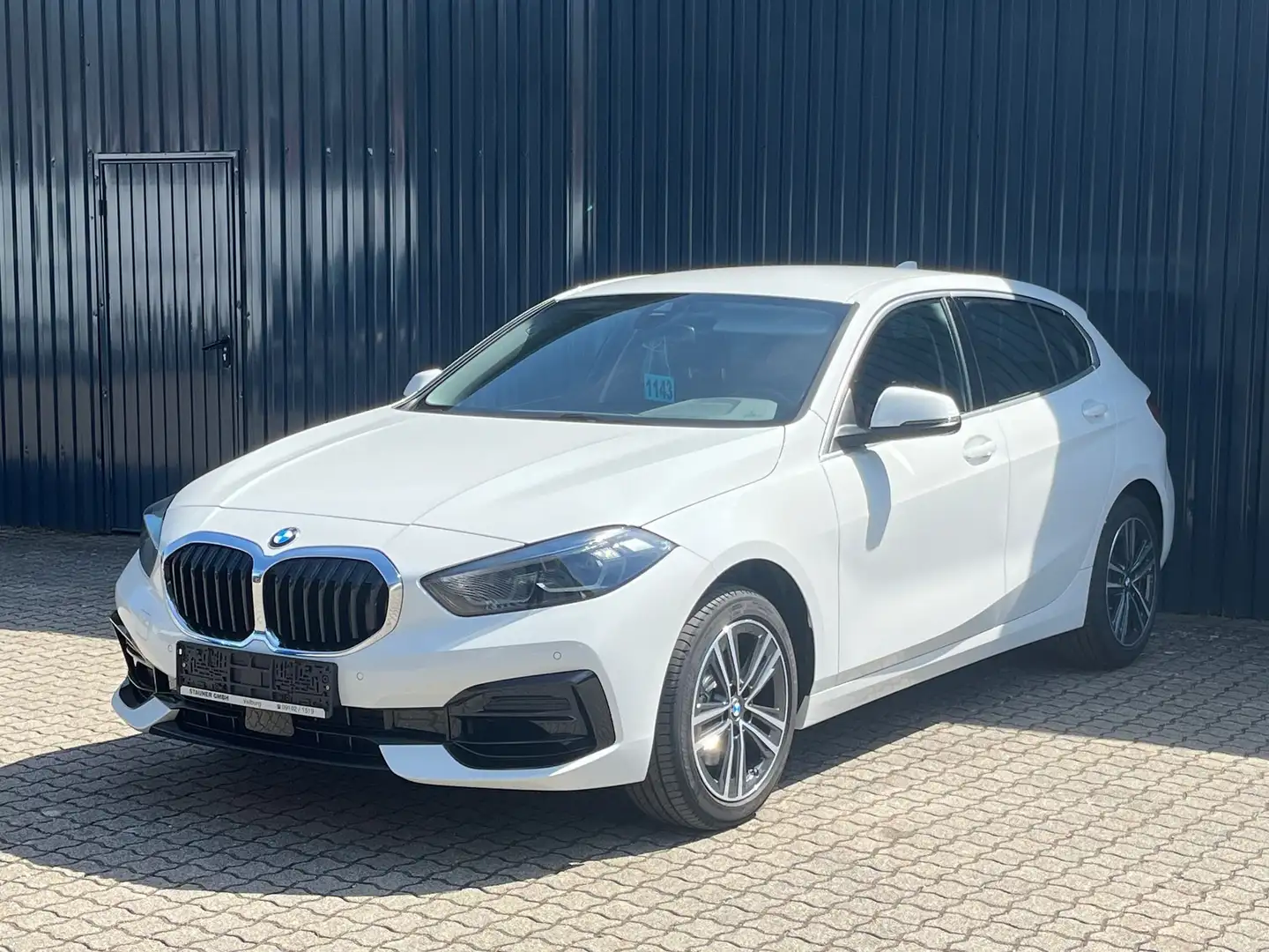 BMW 116 i SPORT LINE /17"LM/Lenkradheiz/Komfortzugang Blanc - 2
