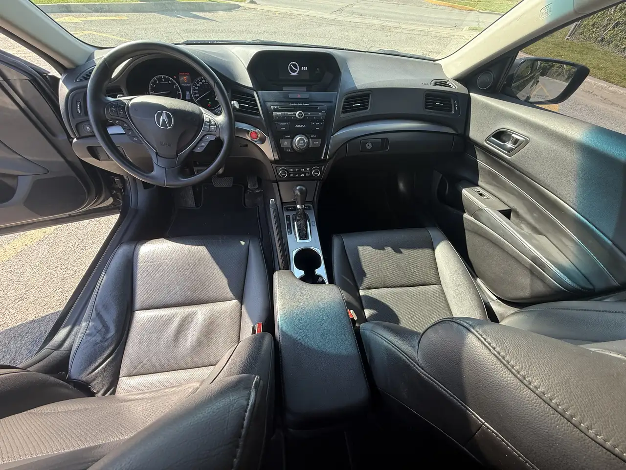 Acura ILX снимка Acura ILX