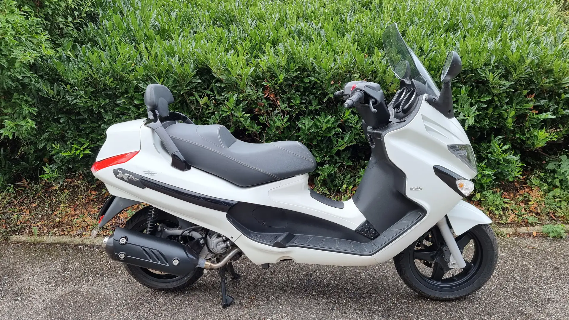 Piaggio XEvo 125 - 2