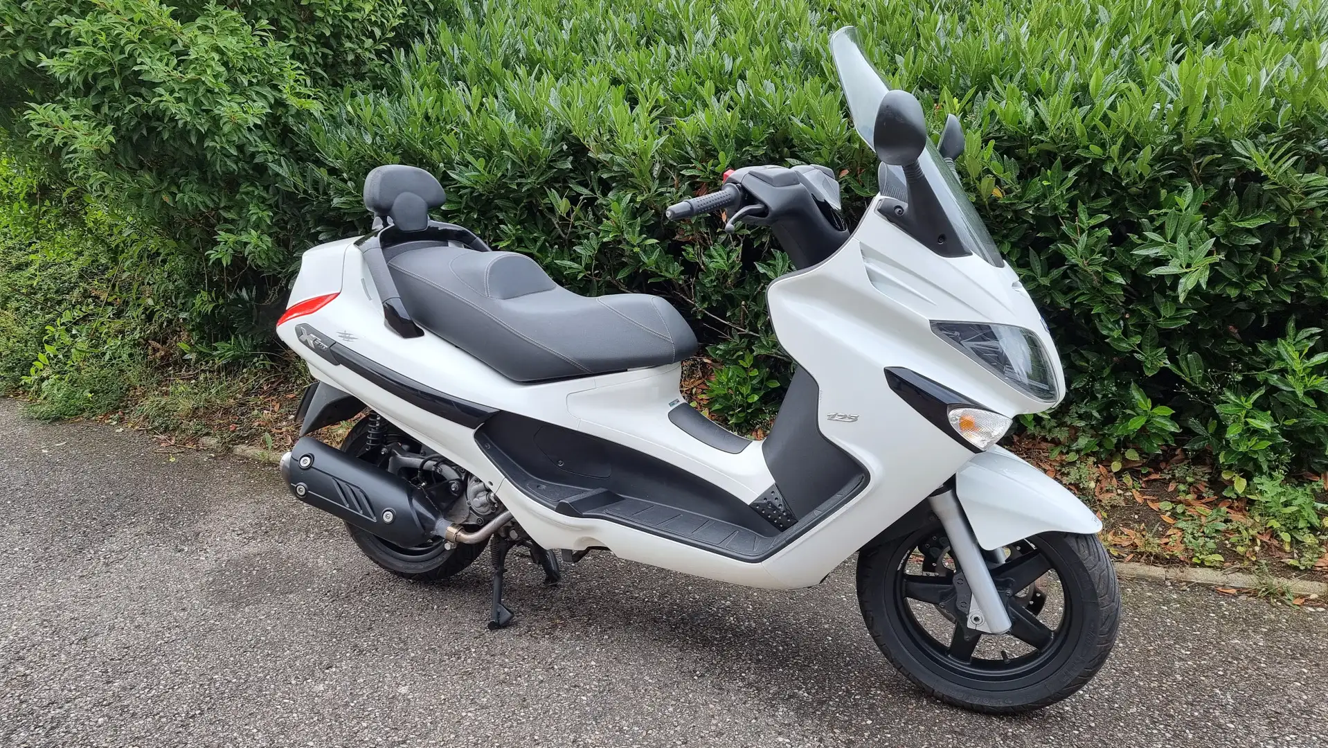 Piaggio XEvo 125 - 1