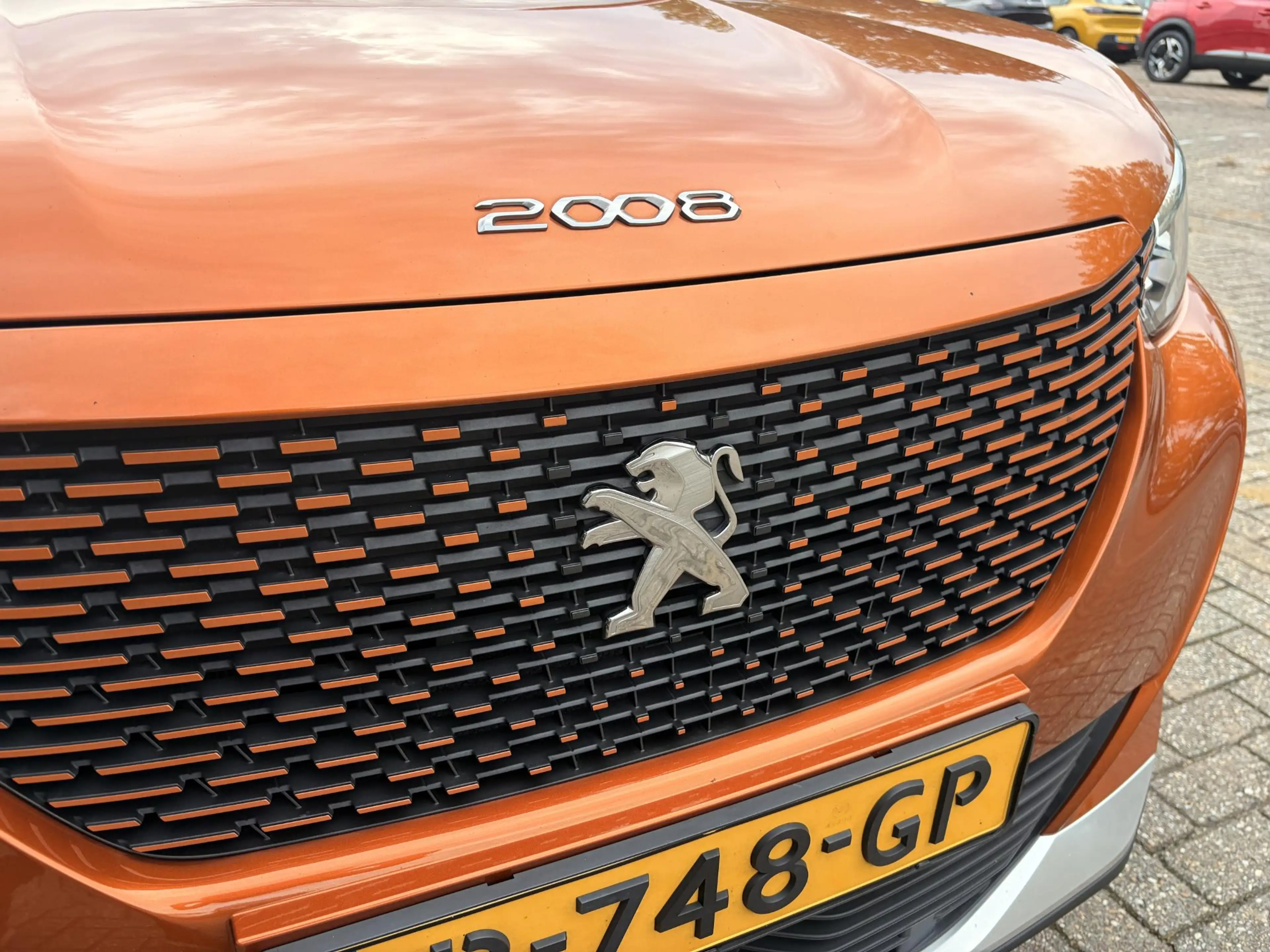 Peugeot e-2008 EV Allure Pack 50 kWh Apple Carplay | Android Auto — photo 13
