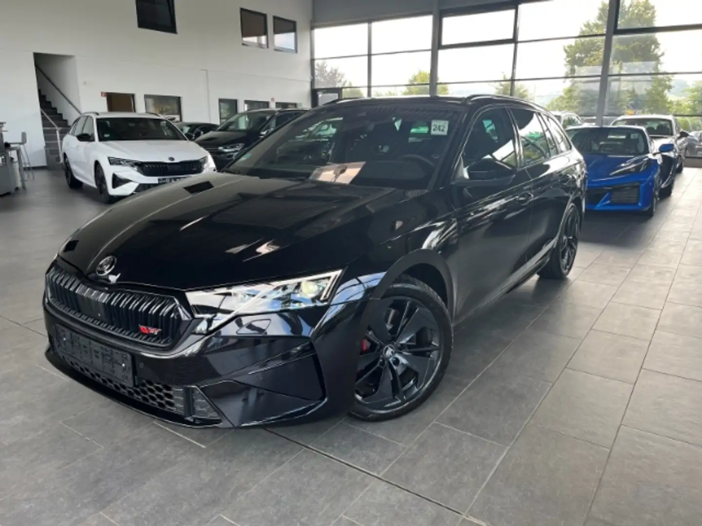 Skoda Octavia Combi 2.0 TSI RS Pano Navi 360° Dig Cockpit LED Bl Negro - 1