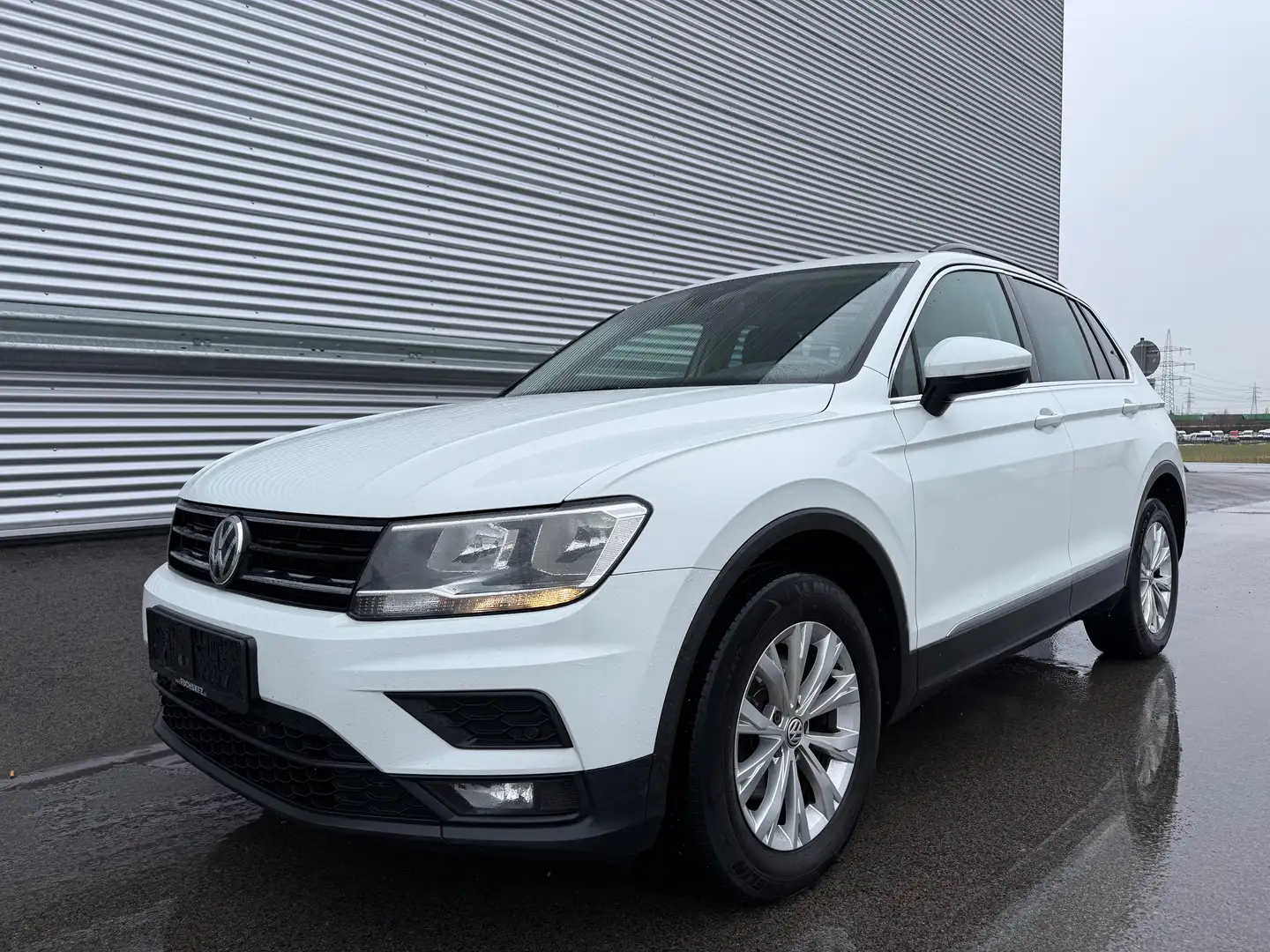 Volkswagen Tiguan 2,0 TDI SCR 4Motion Comfortline ID:79 Weiß - 2