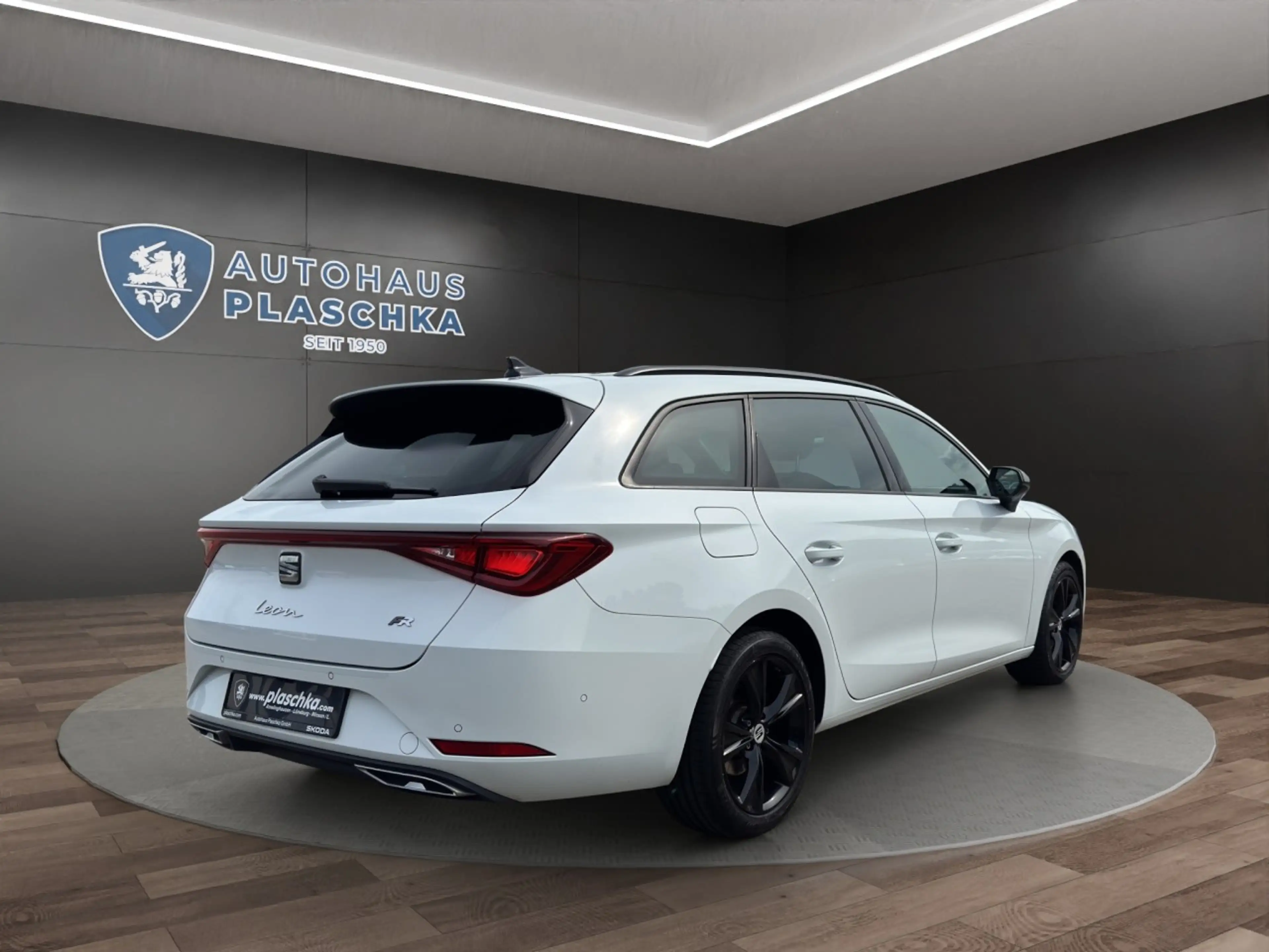 SEAT Leon 2.0 TDI FR Sportstourer ACC*NAVI*KAMERA*SHZ Klima — photo 5