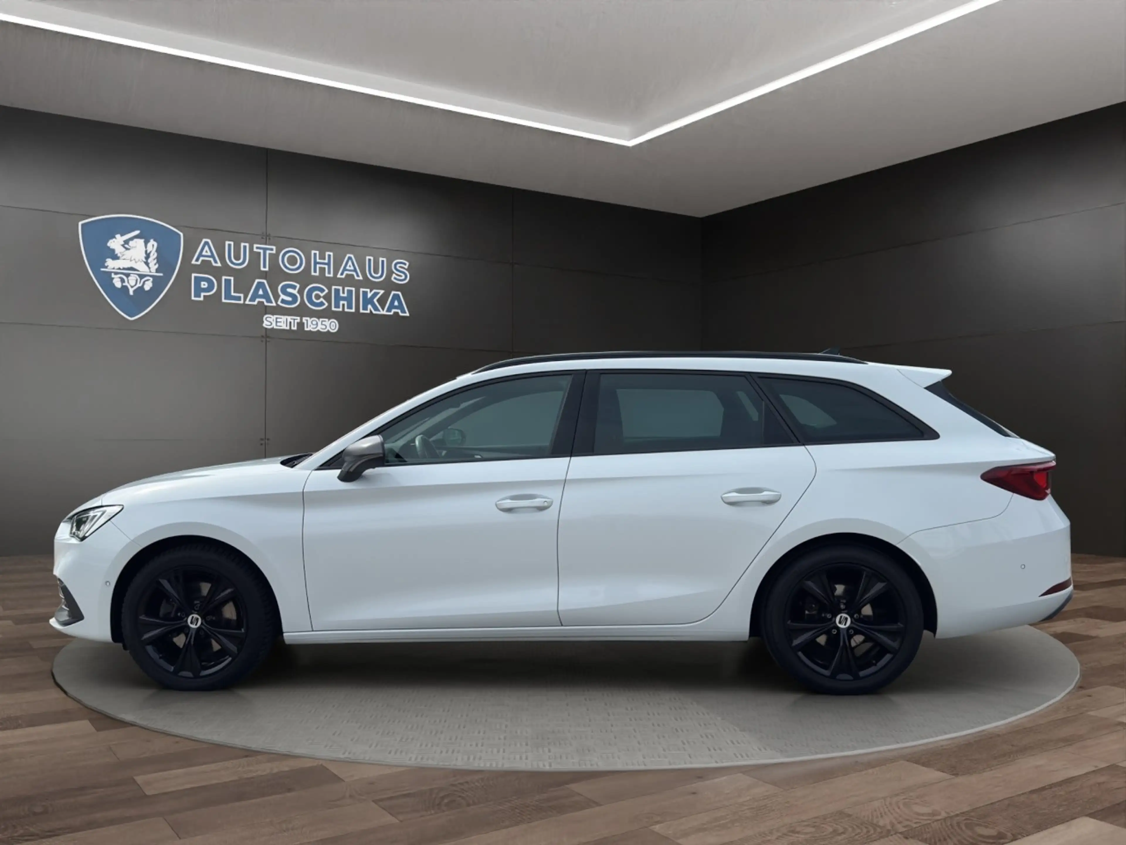 SEAT Leon 2.0 TDI FR Sportstourer ACC*NAVI*KAMERA*SHZ Klima — photo 8