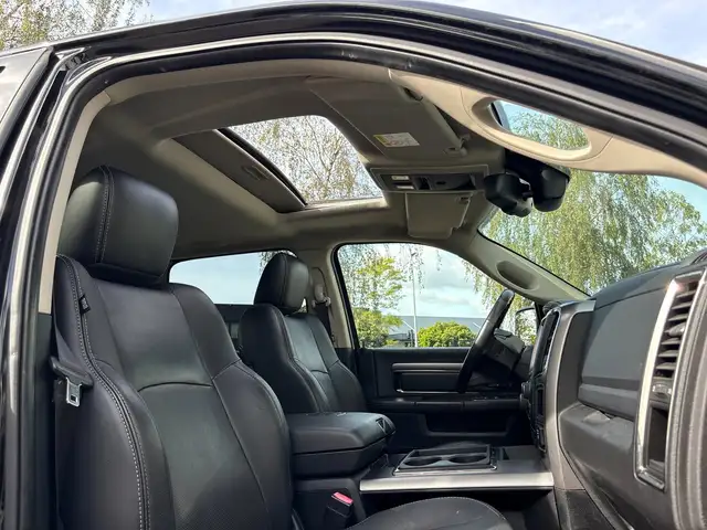 Dodge Ram view 19