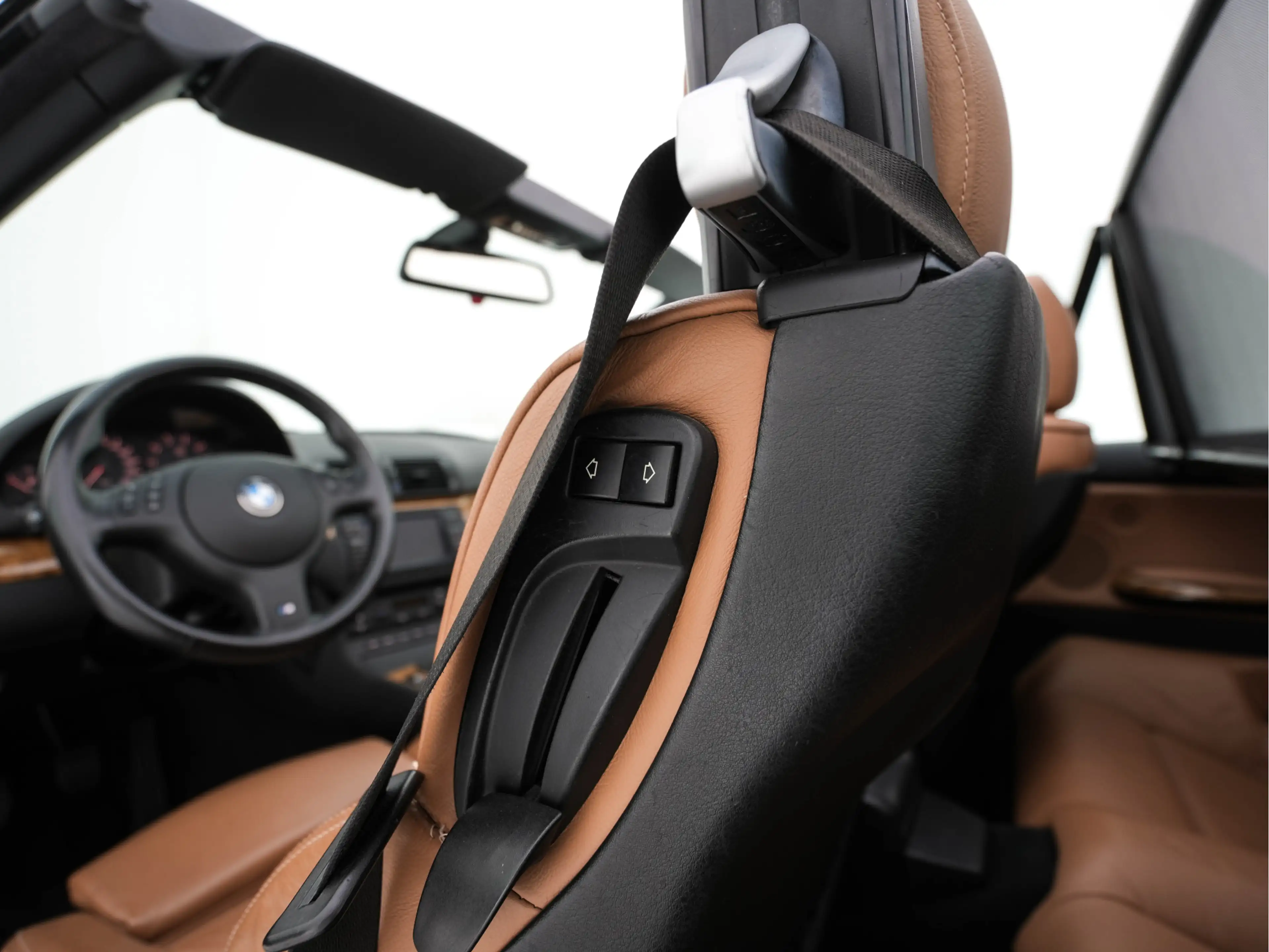 BMW 325 3-serie Cabrio 325Ci (E46) M-Sport-Styling Special — photo 11