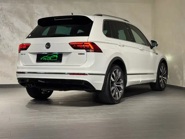 Volkswagen Tiguan view 11