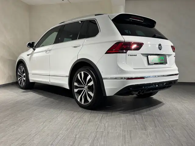 Volkswagen Tiguan view 15