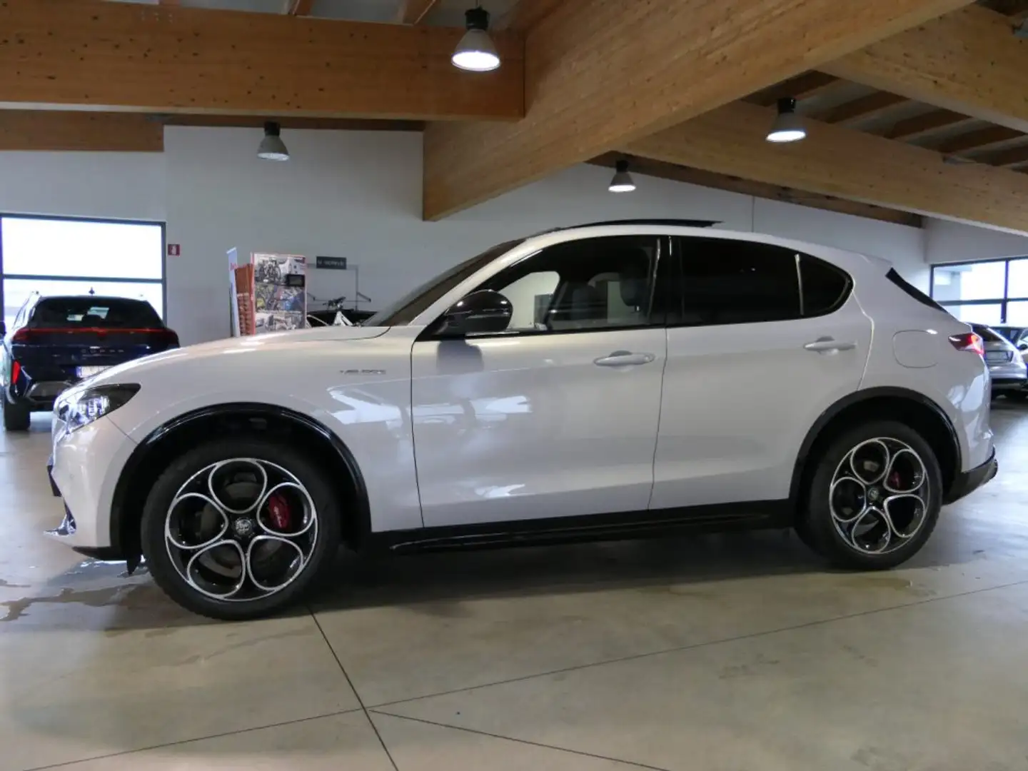 Alfa Romeo Stelvio 2.0 Turbo 280 CV AT8 Q4 Veloce Azul - 1