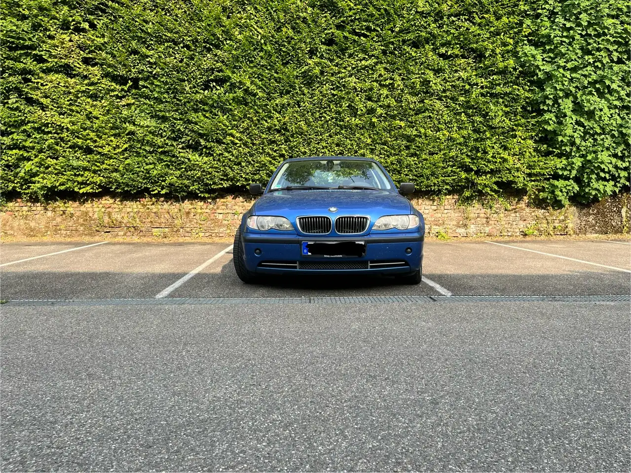 BMW 330