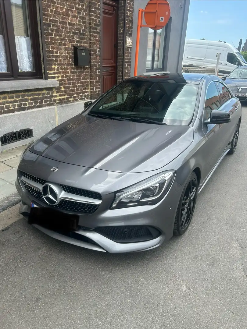 Mercedes-Benz CLA 180 Business Solution AMG - 1