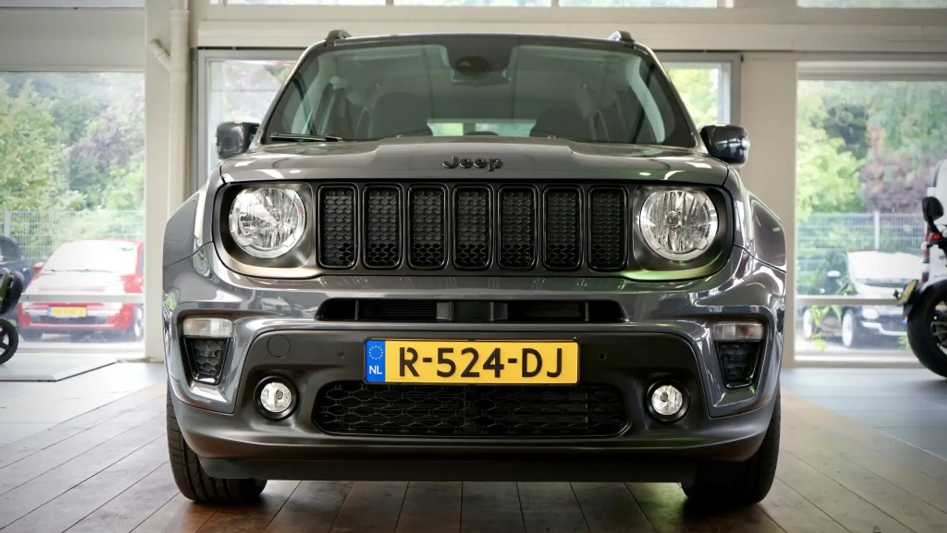 Jeep Renegade 1.5T e-Hybrid Ltd | Carplay | | 19 inch | | Automa Grijs - 2