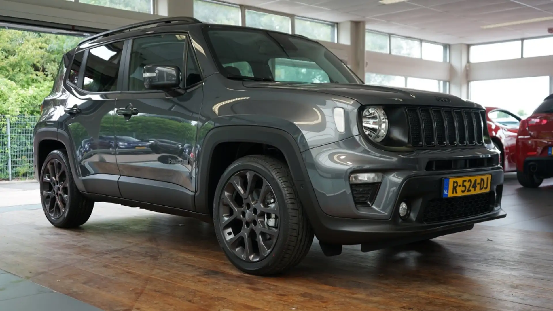 Jeep Renegade 1.5T e-Hybrid Ltd | Carplay | | 19 inch | | Automa Grijs - 1