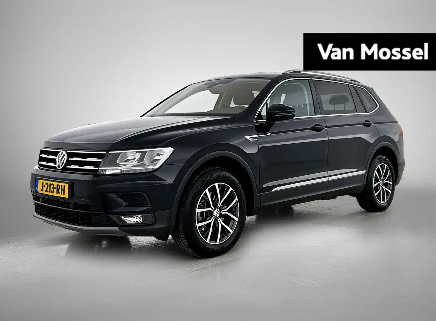 Volkswagen Tiguan Allspace 1.5 TSI Comfortline Business | 150 PK | Automaat | Zwart - 1