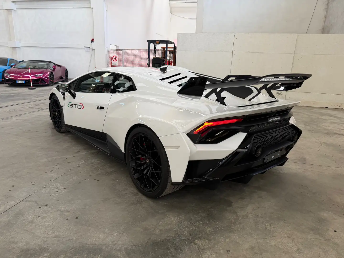 Lamborghini Huracán STO *SOLO 1500 KM*SOLLEVATORE*UNIPRO* Bianco - 2