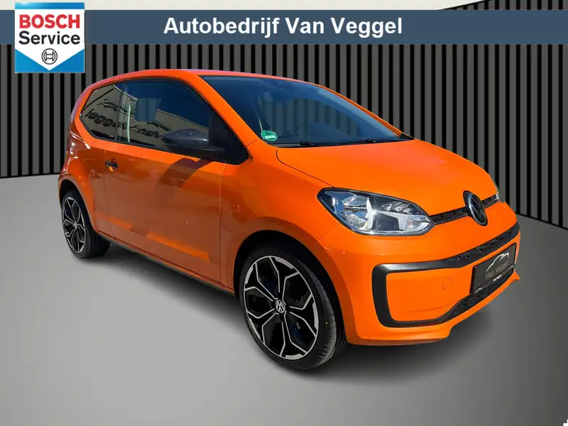 VOLKSWAGEN Up