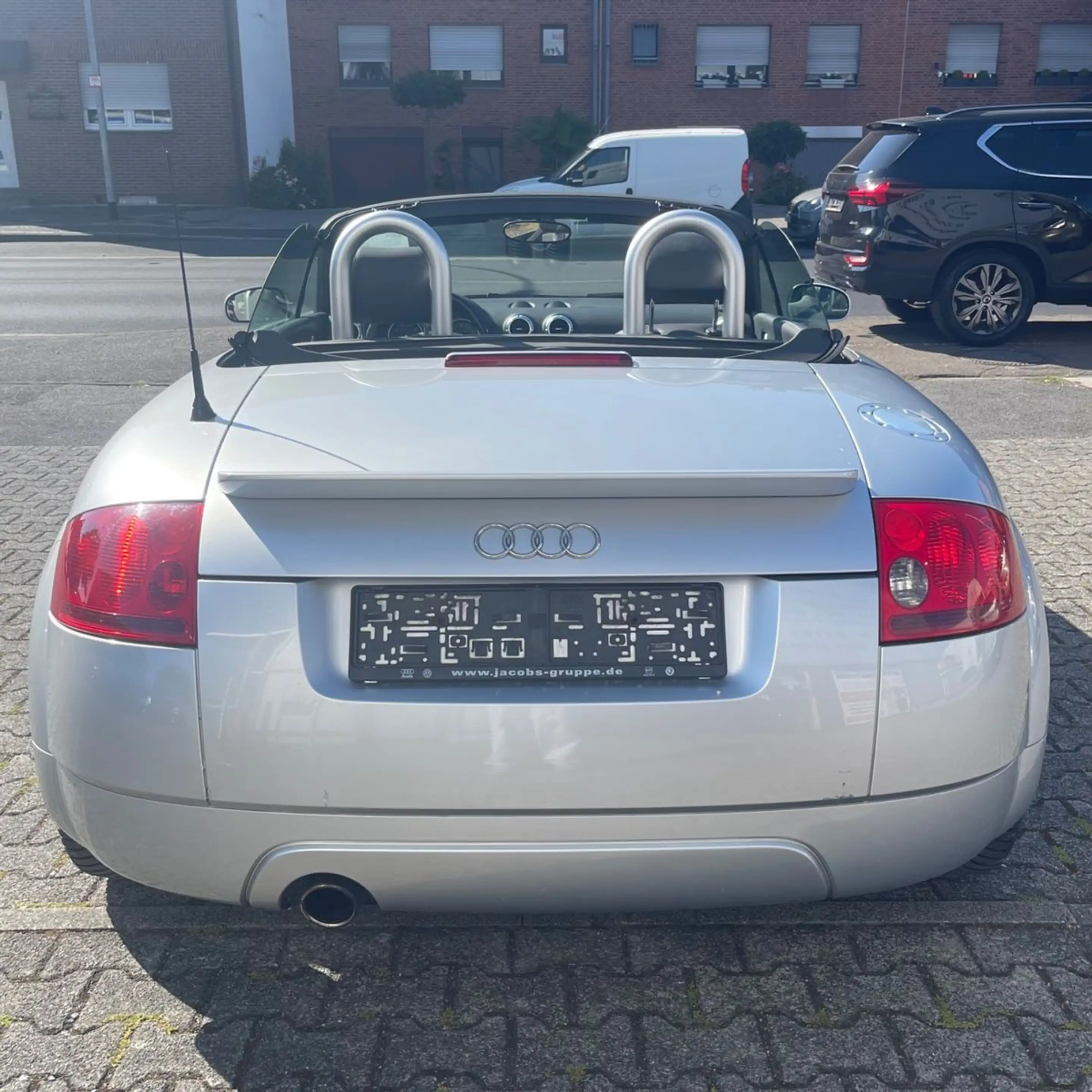 Audi TT 1.8 T Cabrio Leder Bose Xenon Sitzheizung — photo 5