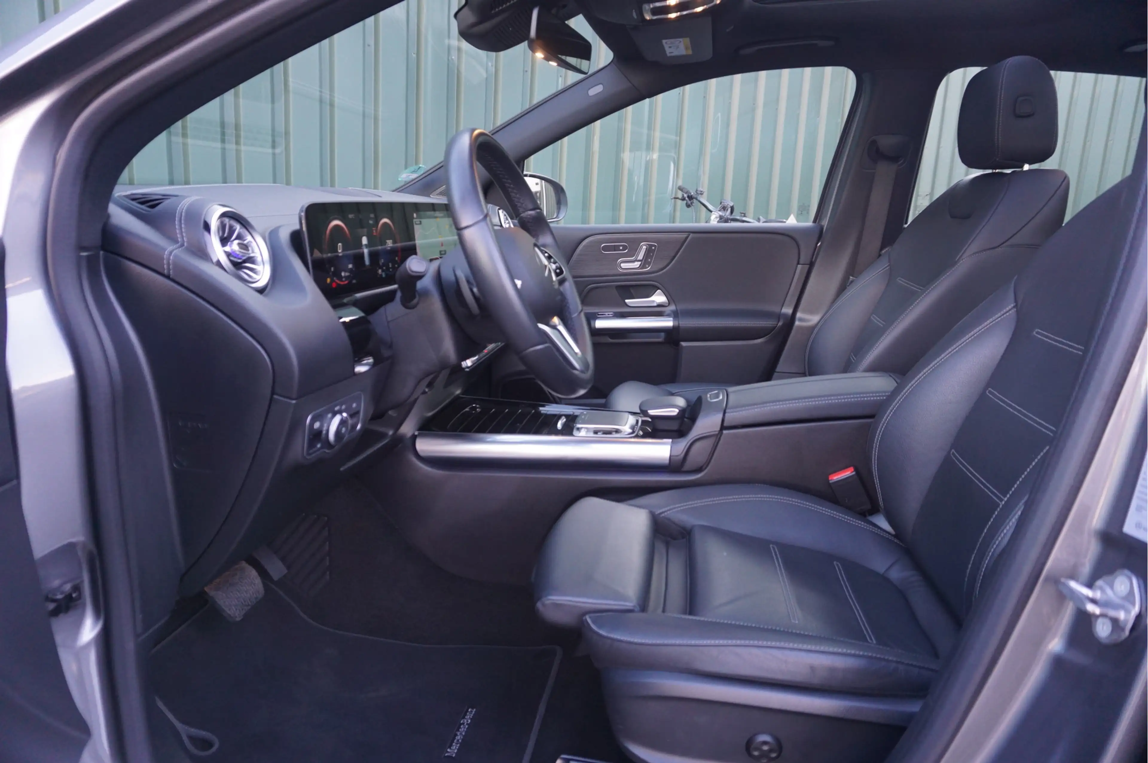 Mercedes-Benz B 220 Automaat 190pk Launch Edition Premium Plus + Camer — photo 8