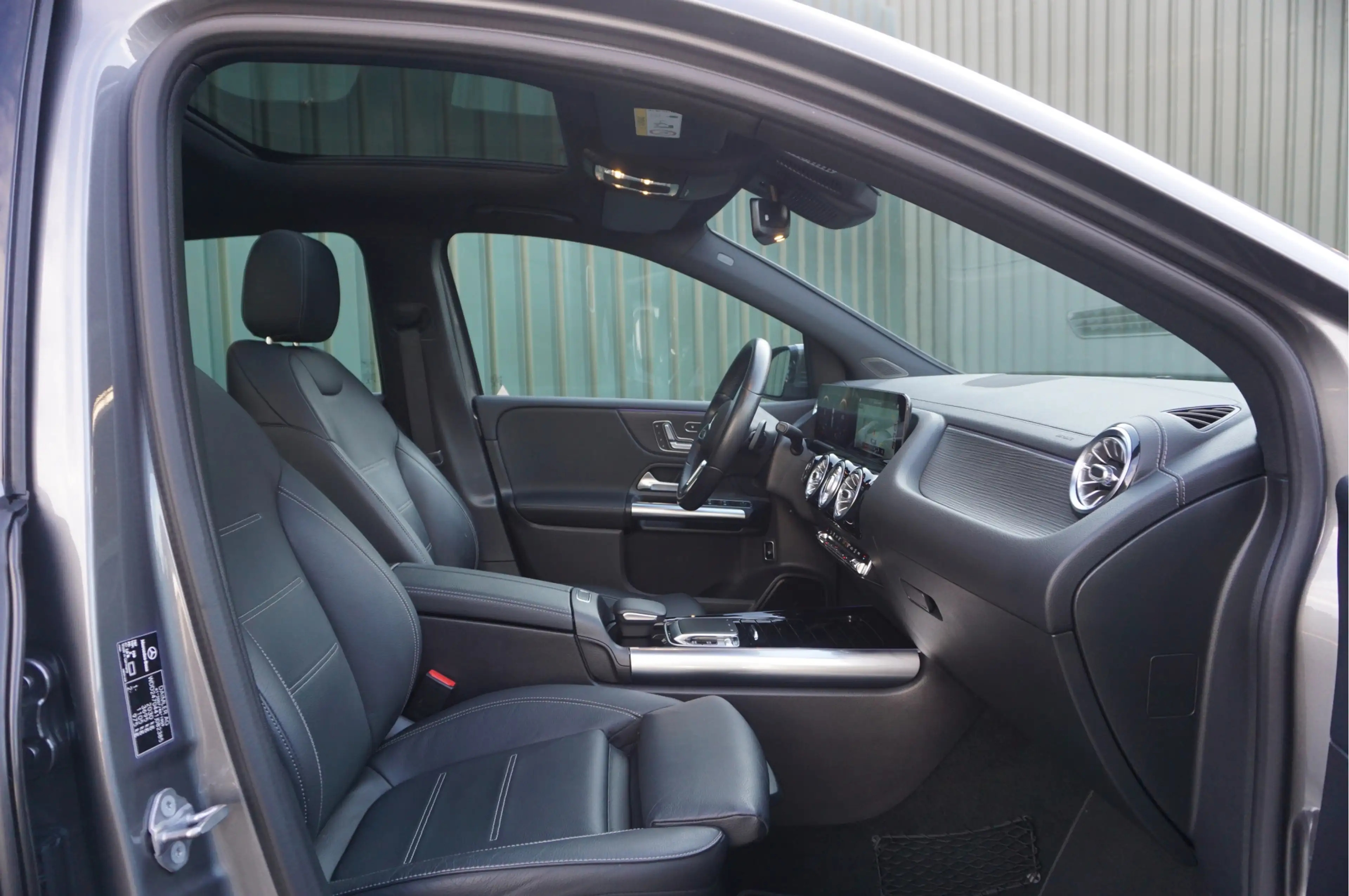 Mercedes-Benz B 220 Automaat 190pk Launch Edition Premium Plus + Camer — photo 7