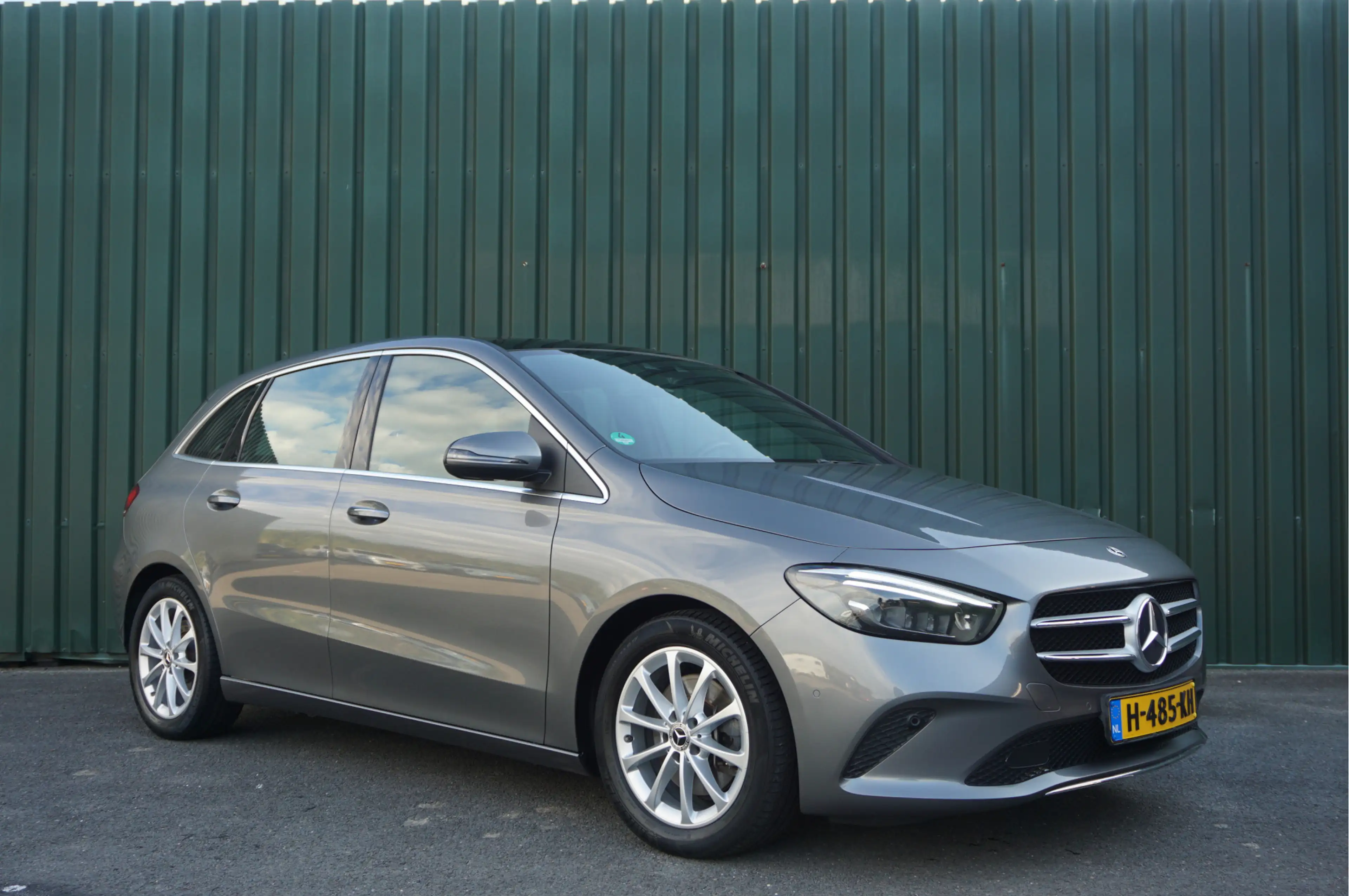 Mercedes-Benz B 220 Automaat 190pk Launch Edition Premium Plus + Camer — photo 3