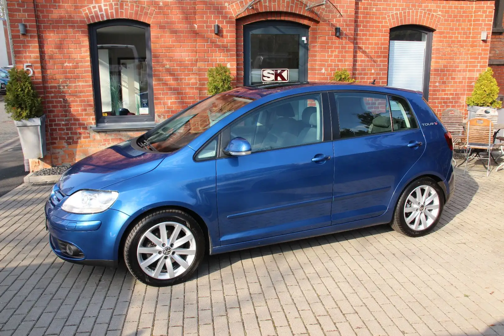 Volkswagen Golf Plus V Tour Bi-Xenon&Shz&Ahk Blau - 2