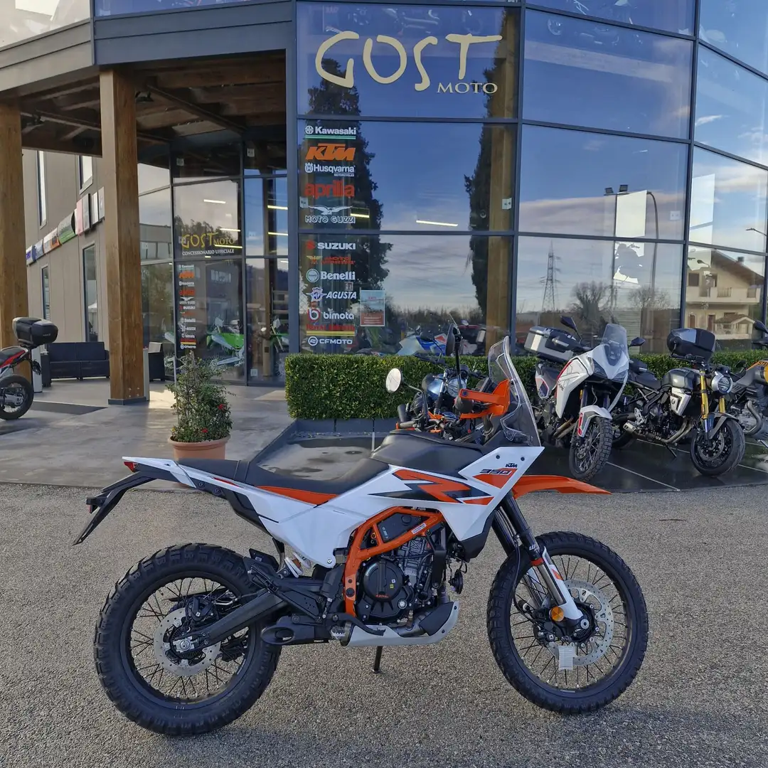 KTM 390 Adventure R - 1