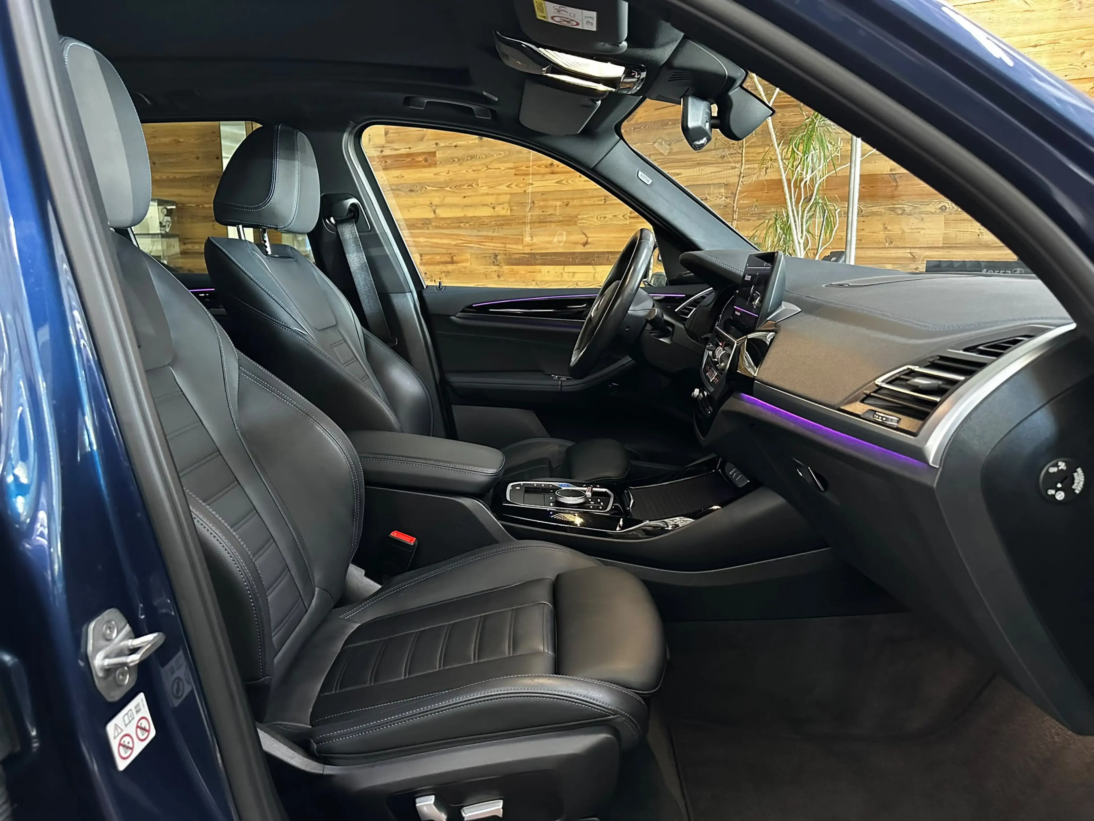 BMW X3 Impr.M-Technic H K Amb.DrvAssPro Mem Pano — photo 10