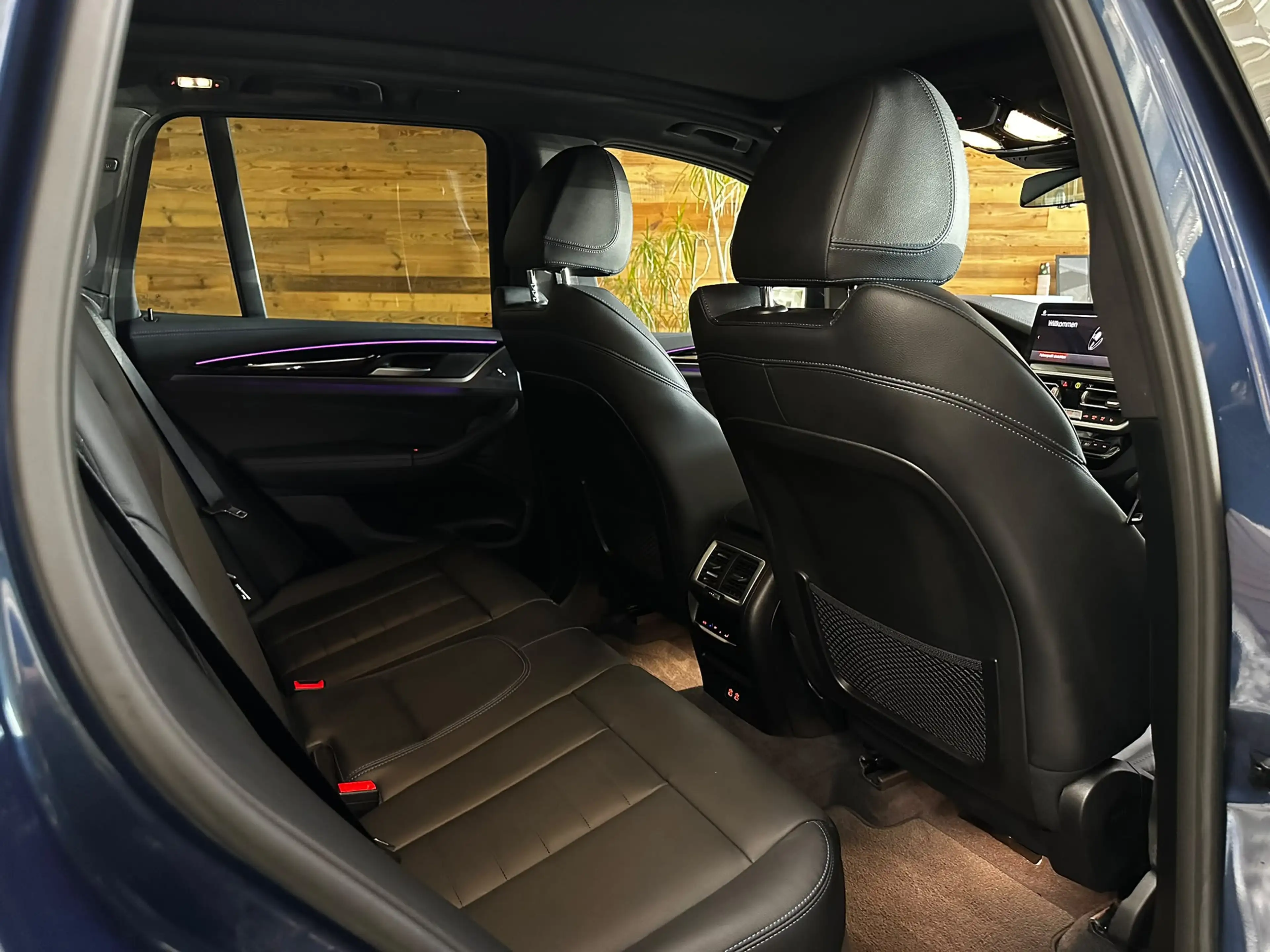 BMW X3 Impr.M-Technic H K Amb.DrvAssPro Mem Pano — photo 9