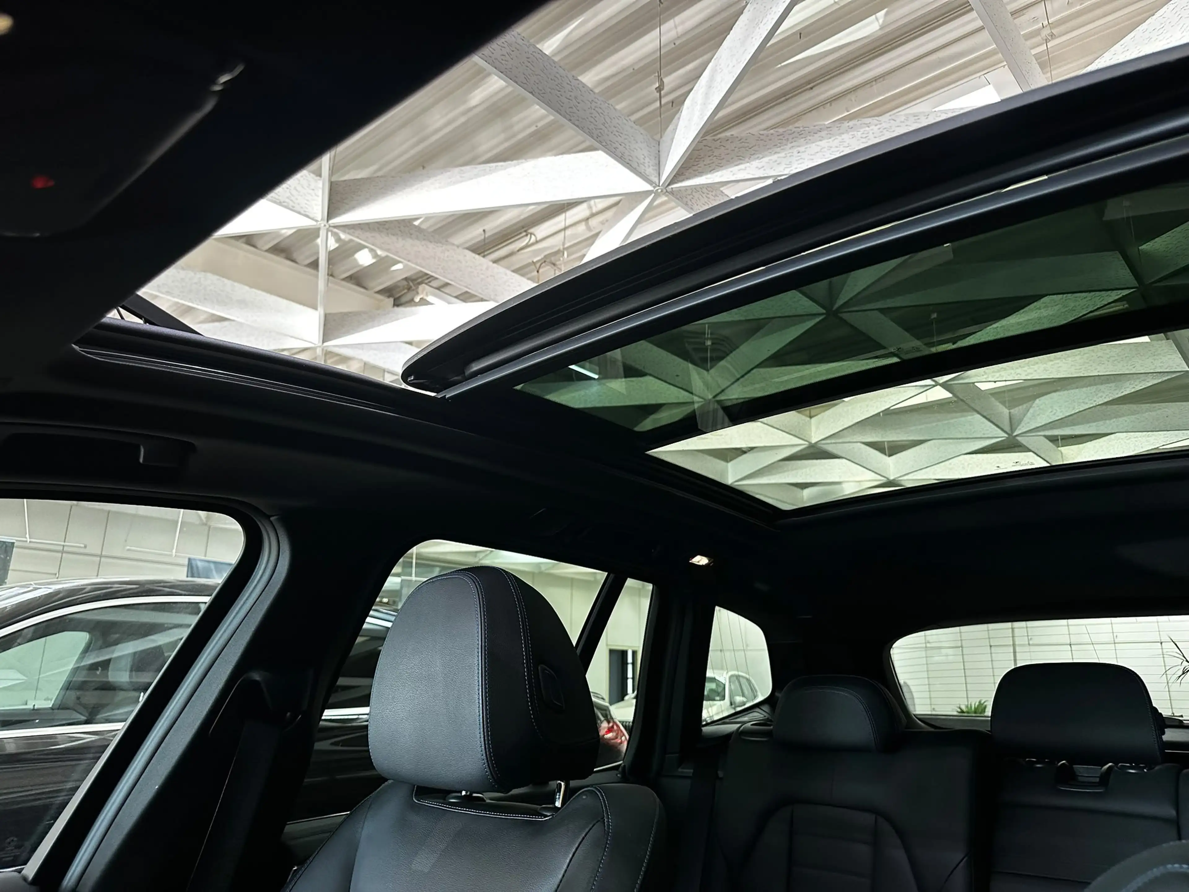 BMW X3 Impr.M-Technic H K Amb.DrvAssPro Mem Pano — photo 11