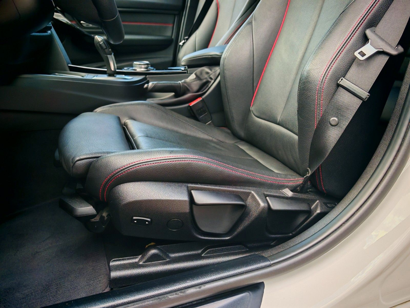 BMW 320 d Automatik SPORT NAVI Xenon Top 2 Hand — photo 15