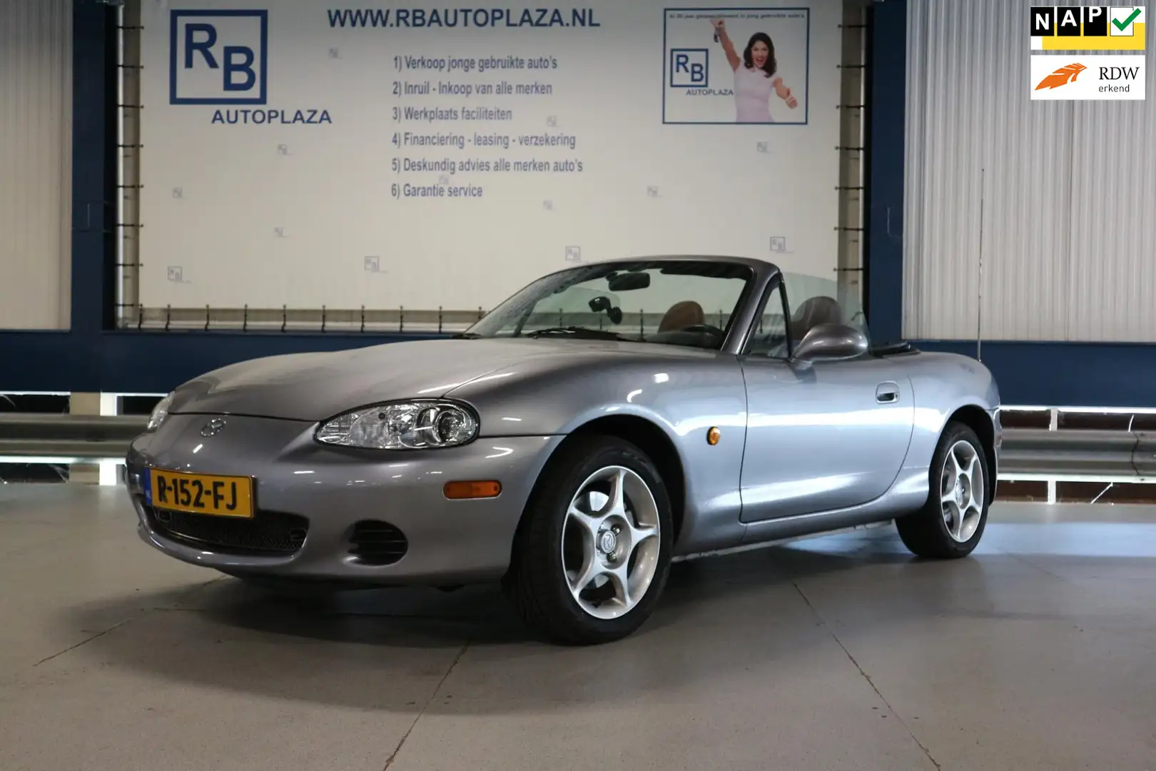 Mazda MX-5 1.8 SVT Touring / 28dkm / Unieke auto ! Grijs - 1