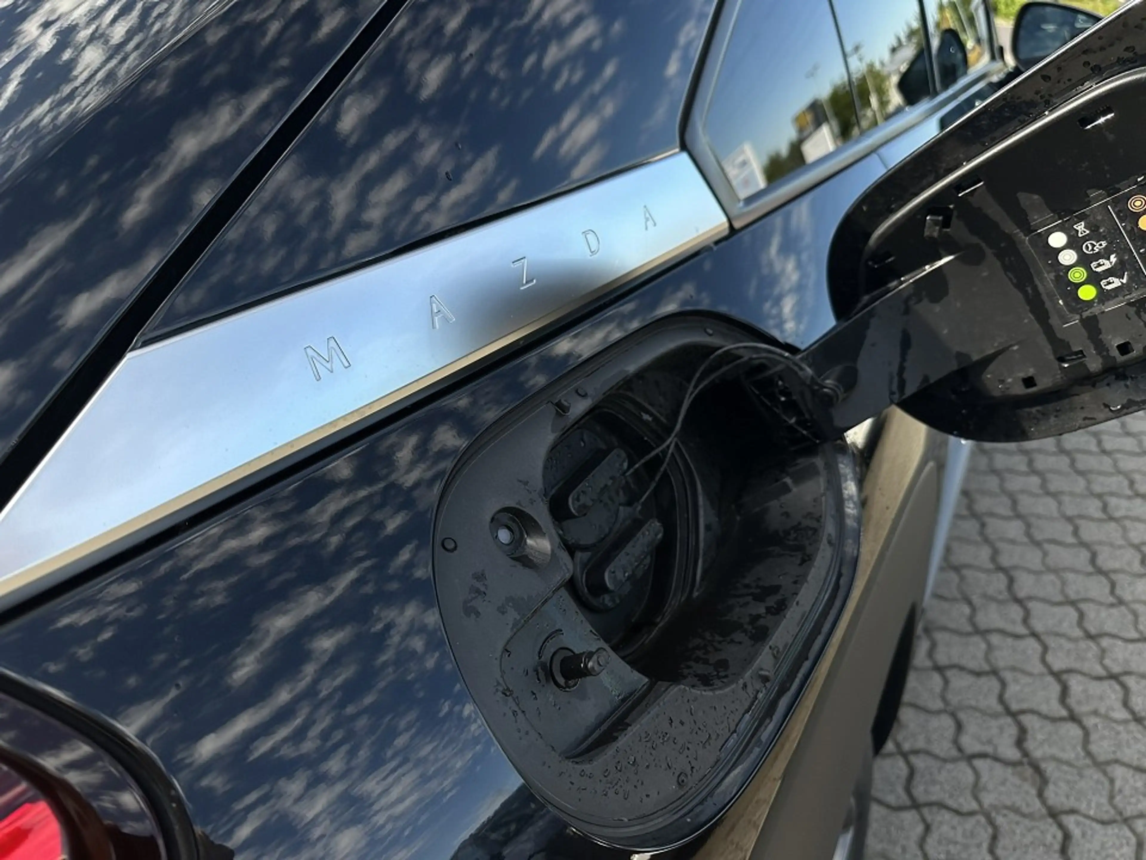 Mazda MX-30 e-SKYACTIV EV ADVANTAGE MC — photo 10