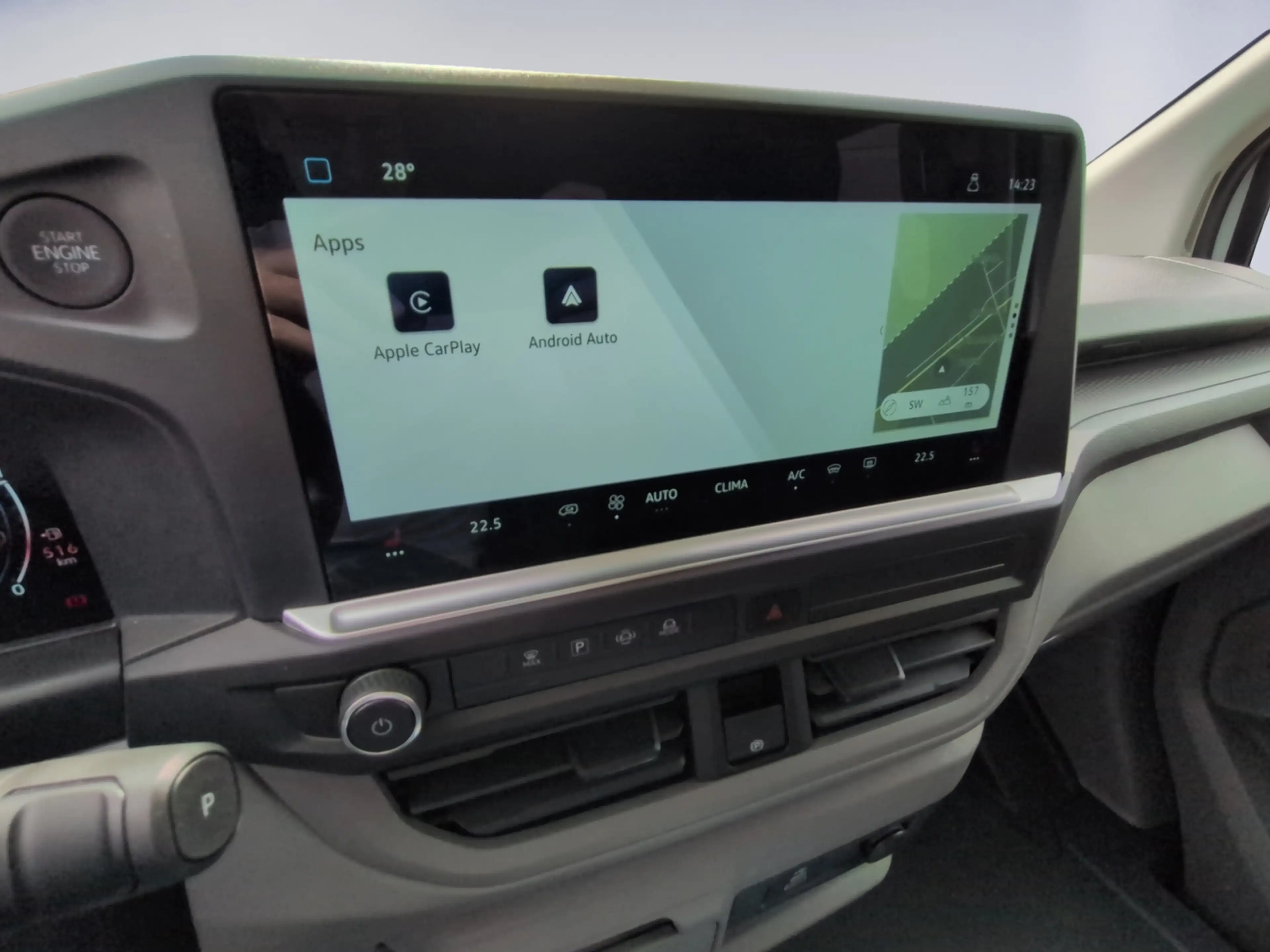 Volkswagen T7 Kombi 2.0 TDI KR AHK+LED+NAVI+ALU+SH+ — photo 15