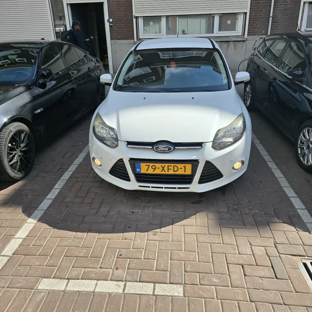 Ford Focus 1.6 TDCI Lease Ti. Wit - 1