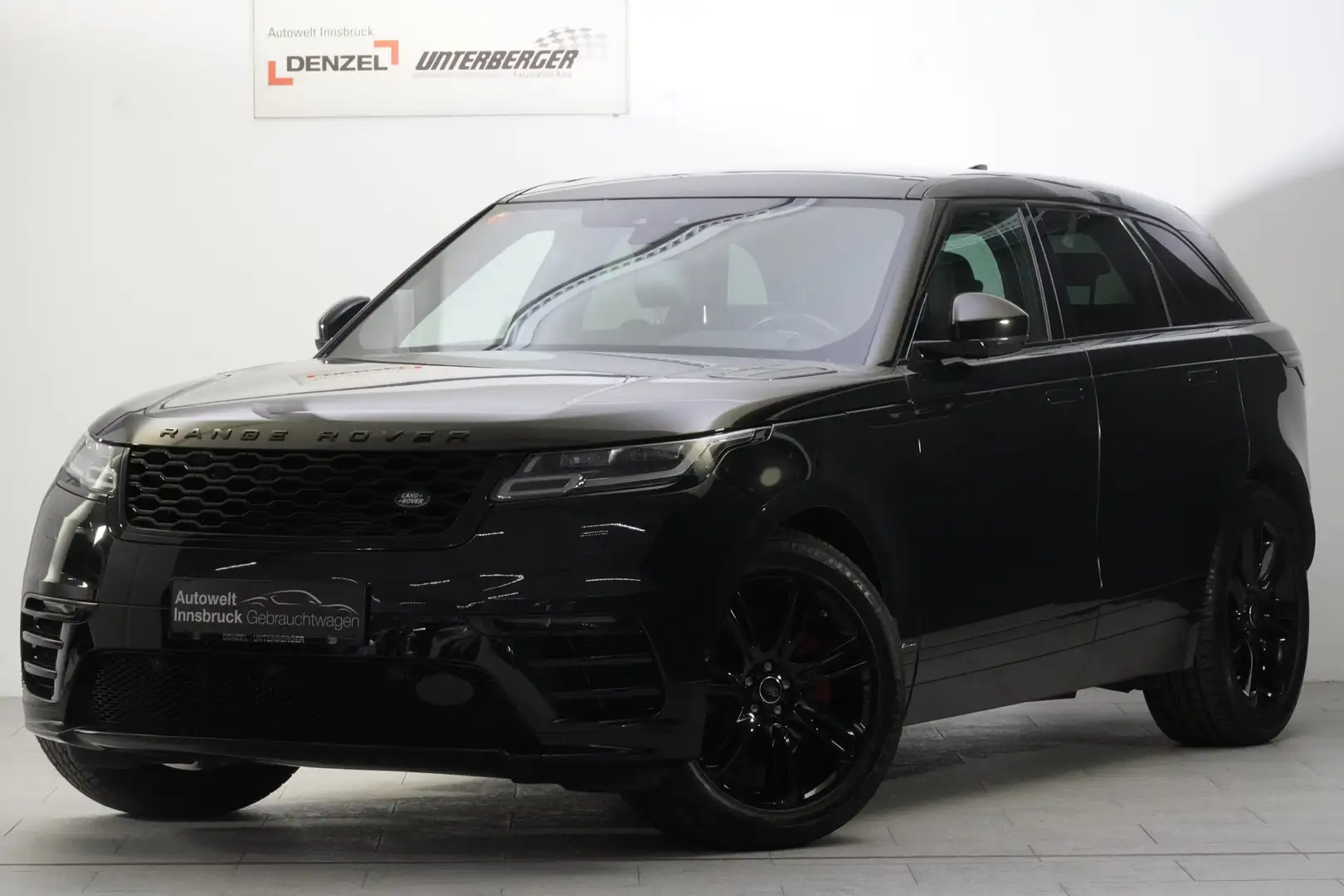 Land Rover Range Rover Velar D300 Allrad R-Dynamic SE Aut. Zwart - 2
