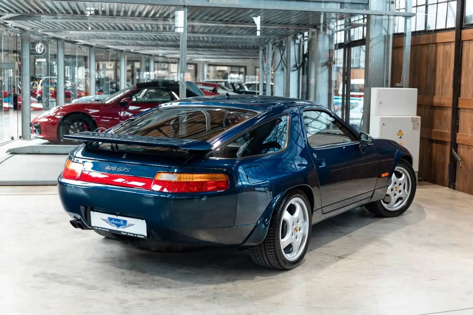 Porsche 928 GTS | Schiebedach | Amazon Green Зелёный - 2