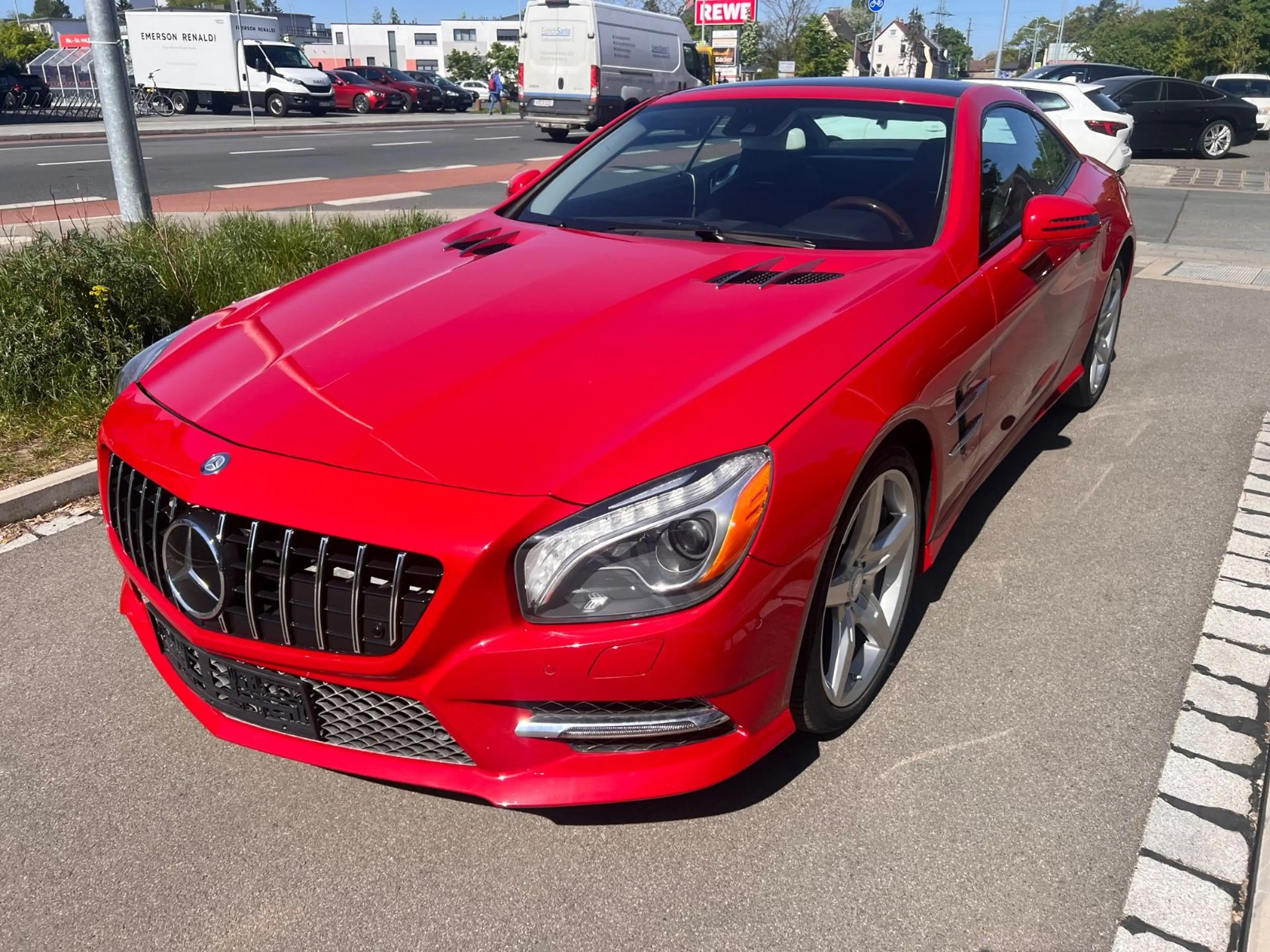 Mercedes-Benz SL 500 AMG /Leder/Navi/SHZ/Xenon/Kam/Sitzkühlung — photo 5