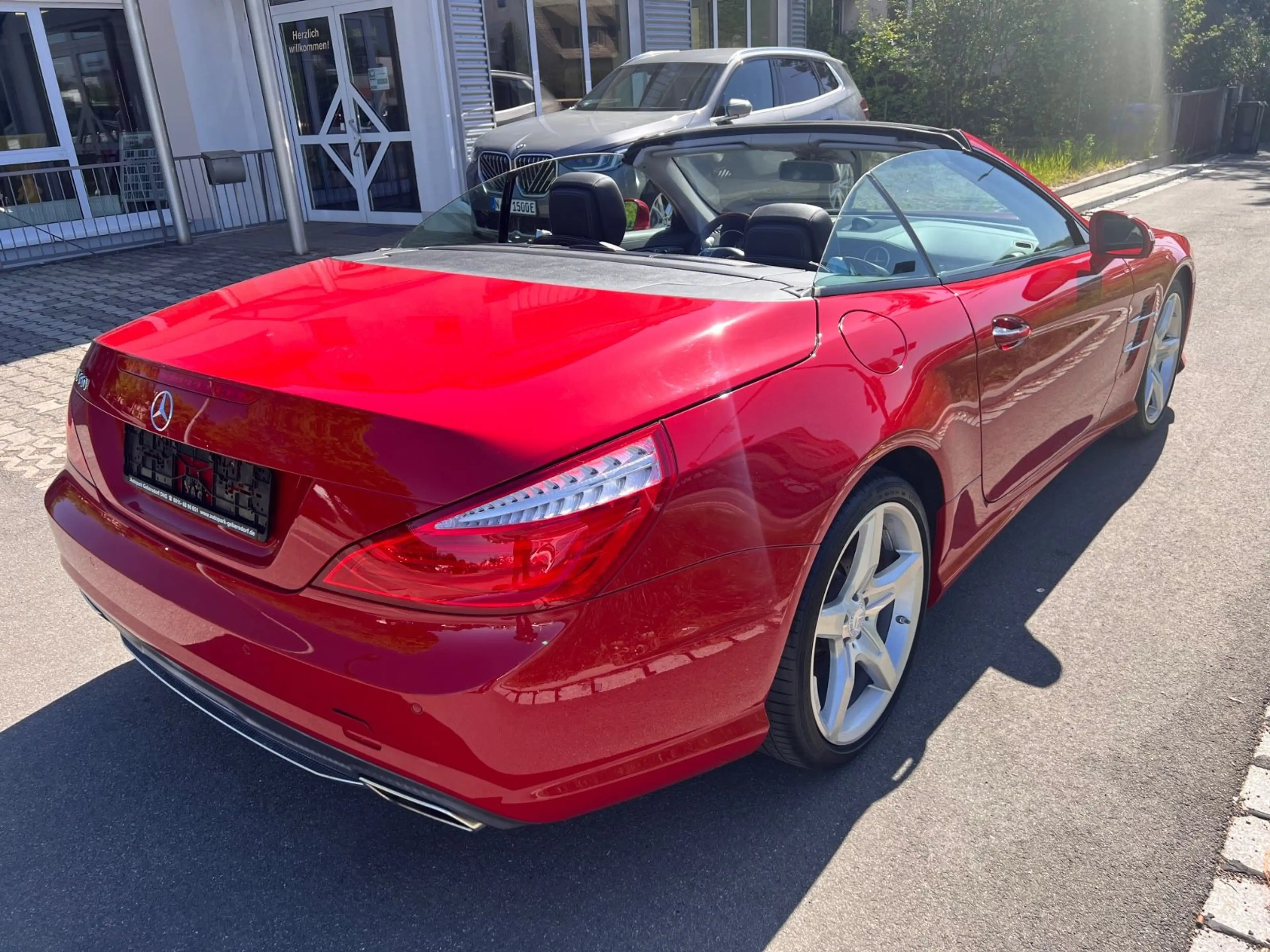 Mercedes-Benz SL 500 AMG /Leder/Navi/SHZ/Xenon/Kam/Sitzkühlung — photo 3