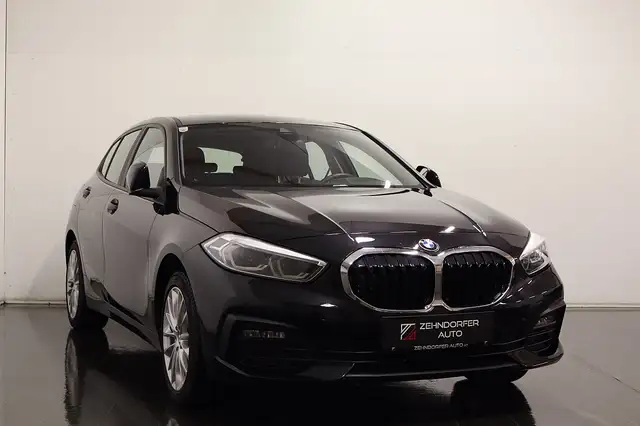 BMW 120 d xDrive Aut. / LIVE COCKPIT / LED / SHZ / NAVI