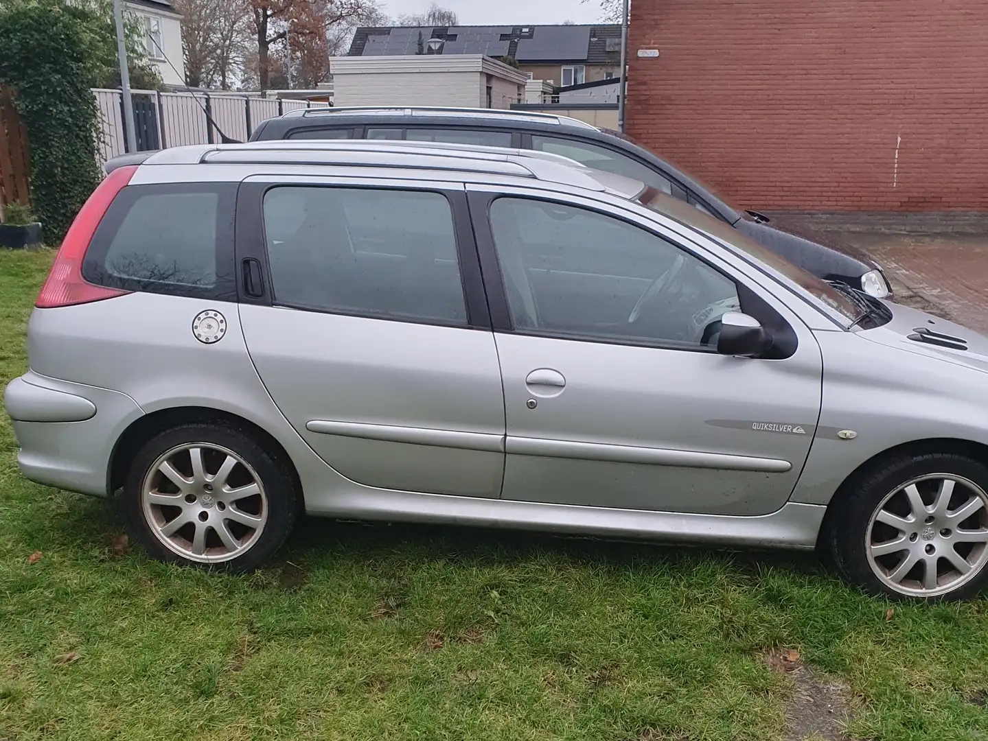 Peugeot 206 206 1.6-16V Quiksilver - 2