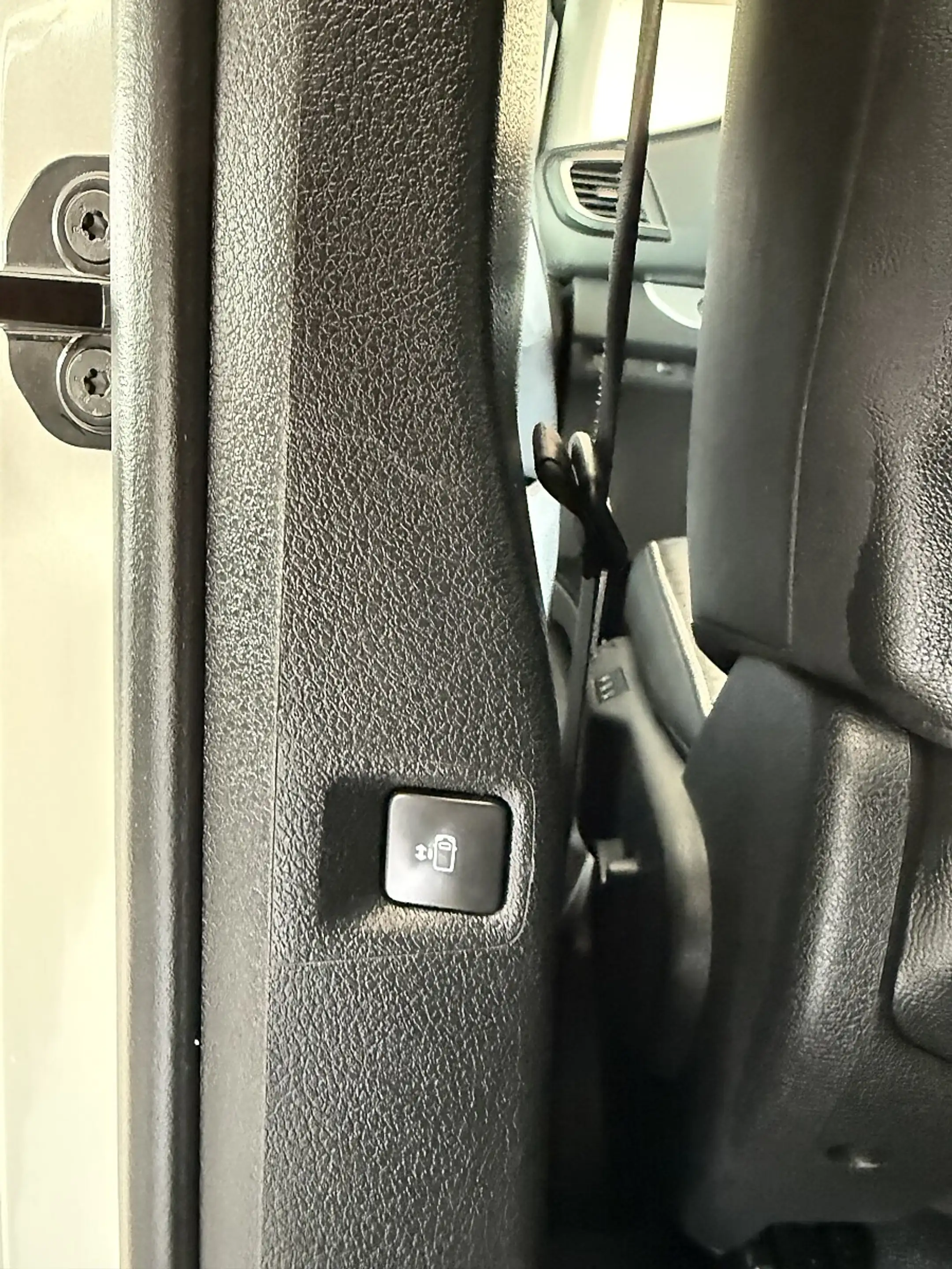 Citroen Spacetourer BlueHDI 180 S&S EAT6 M Shine — photo 10