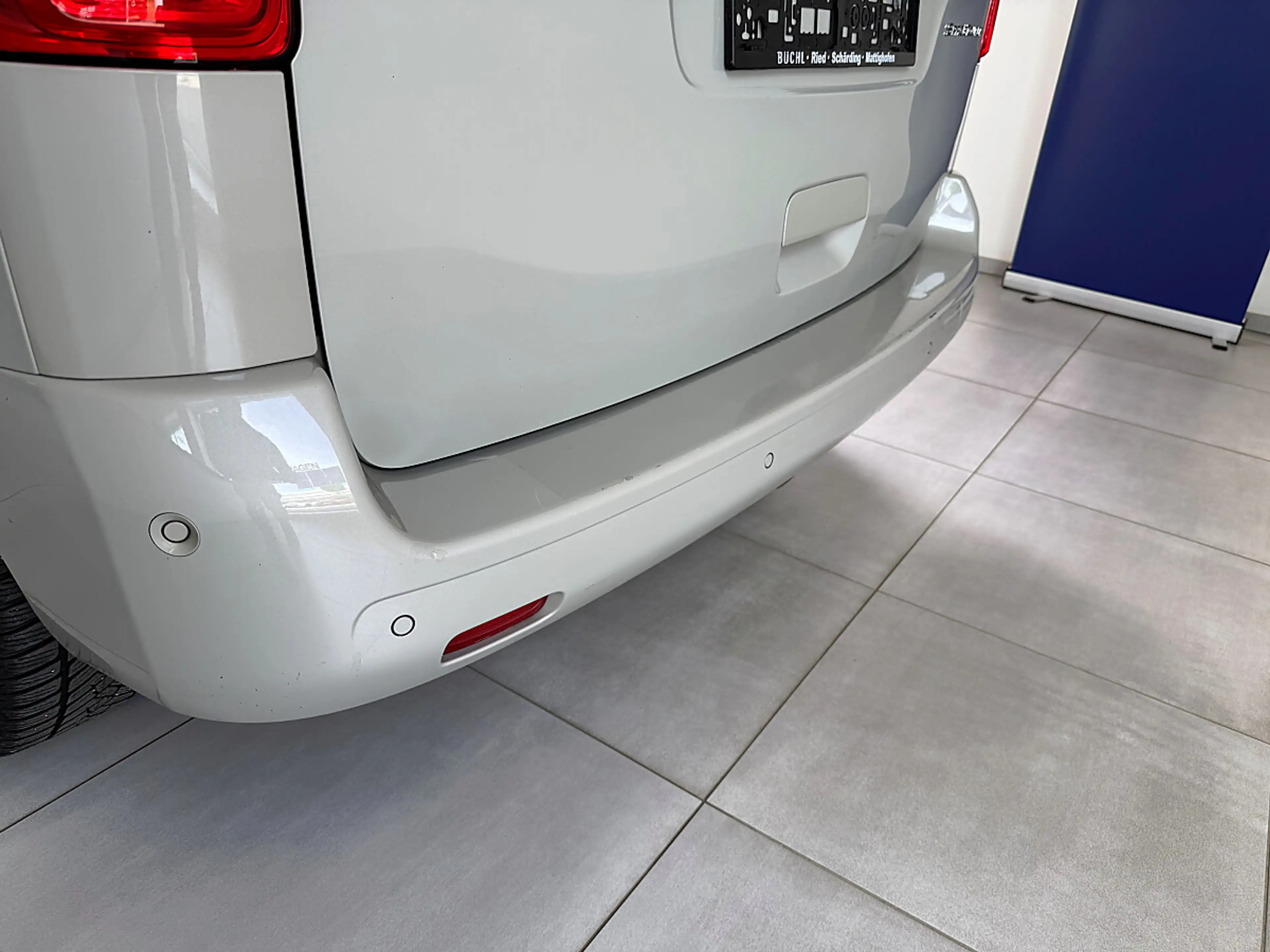 Citroen Spacetourer BlueHDI 180 S&S EAT6 M Shine — photo 6