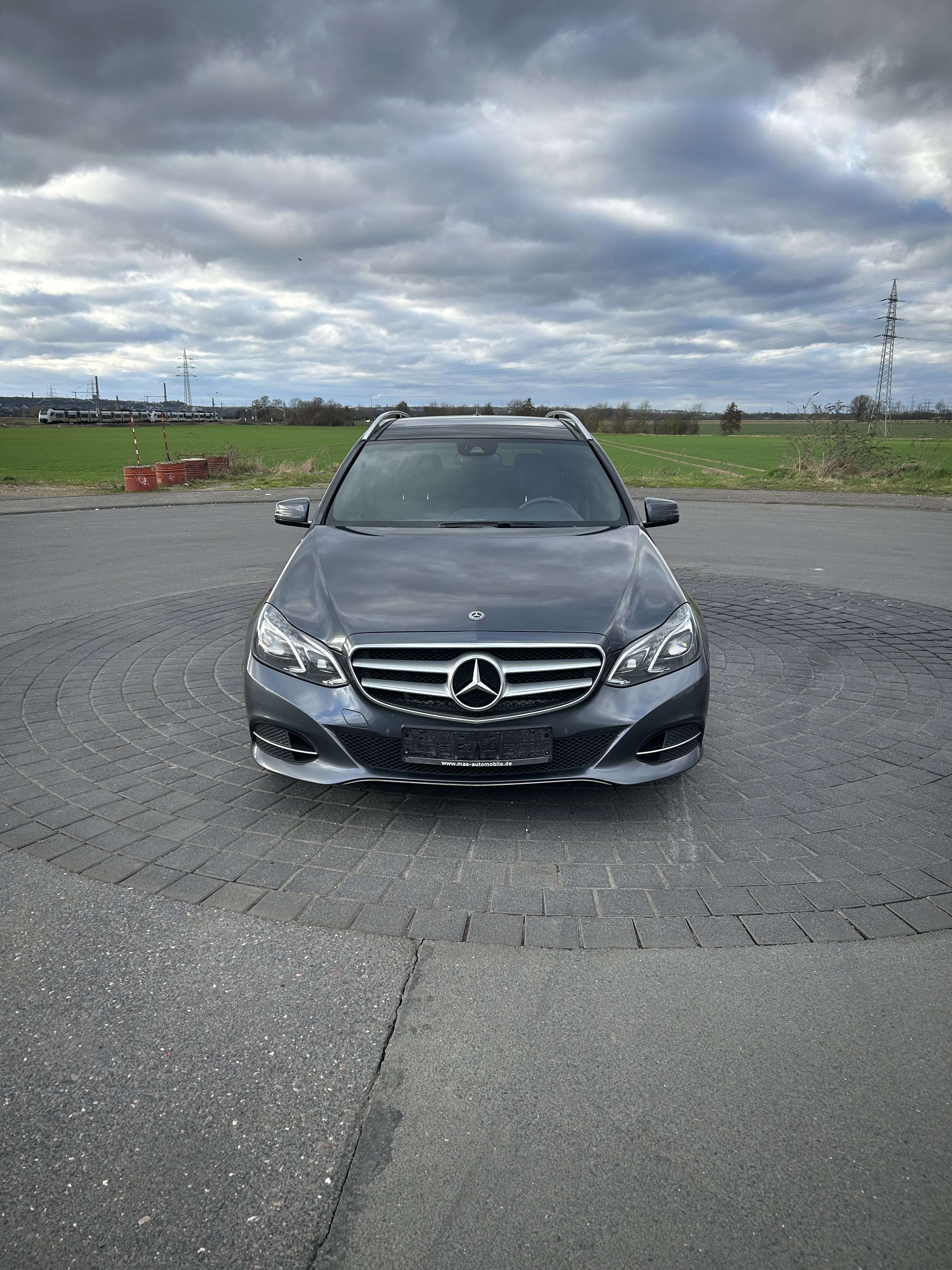 Second hand Mercedes Benz E-Class 
