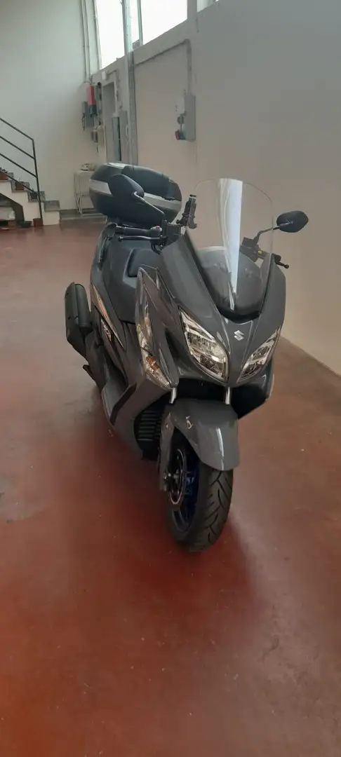 Suzuki Burgman 400 Gris - 1