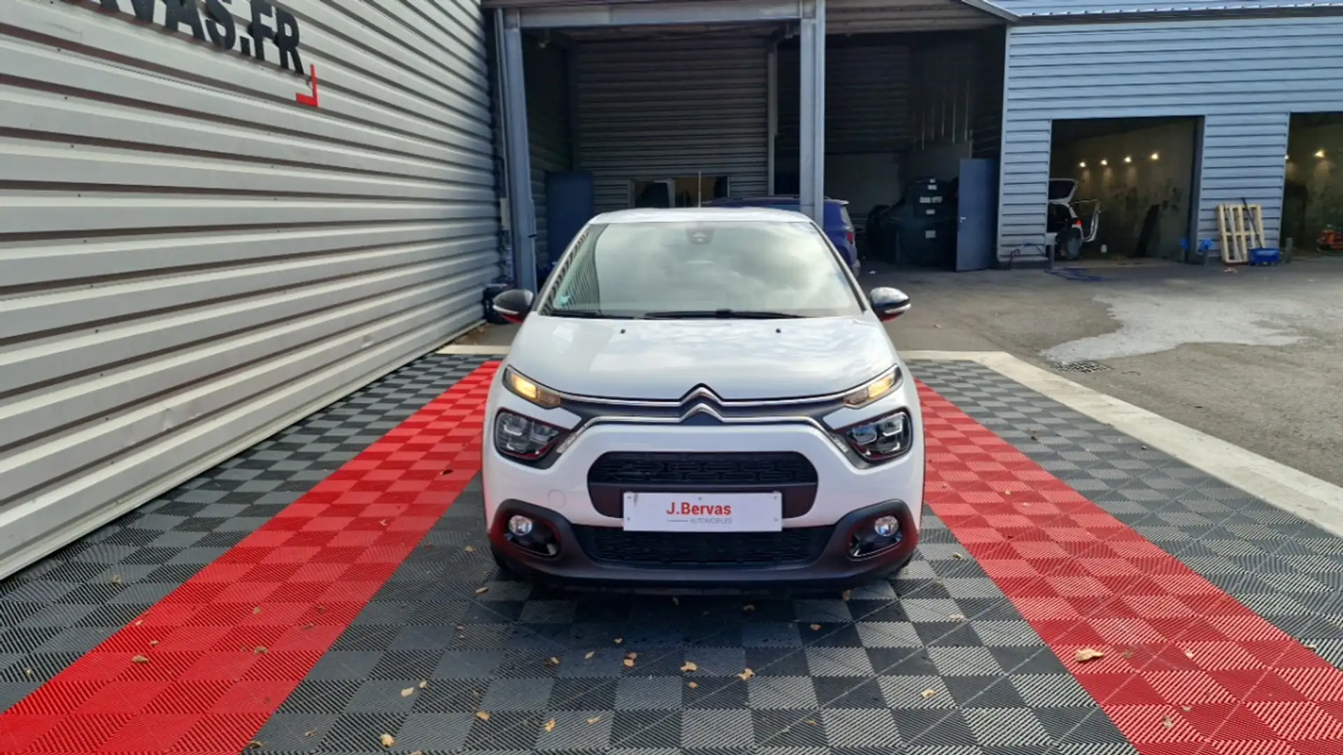 Citroen C3 Société PureTech 83 S&amp;S BVM Feel Blanco - 2