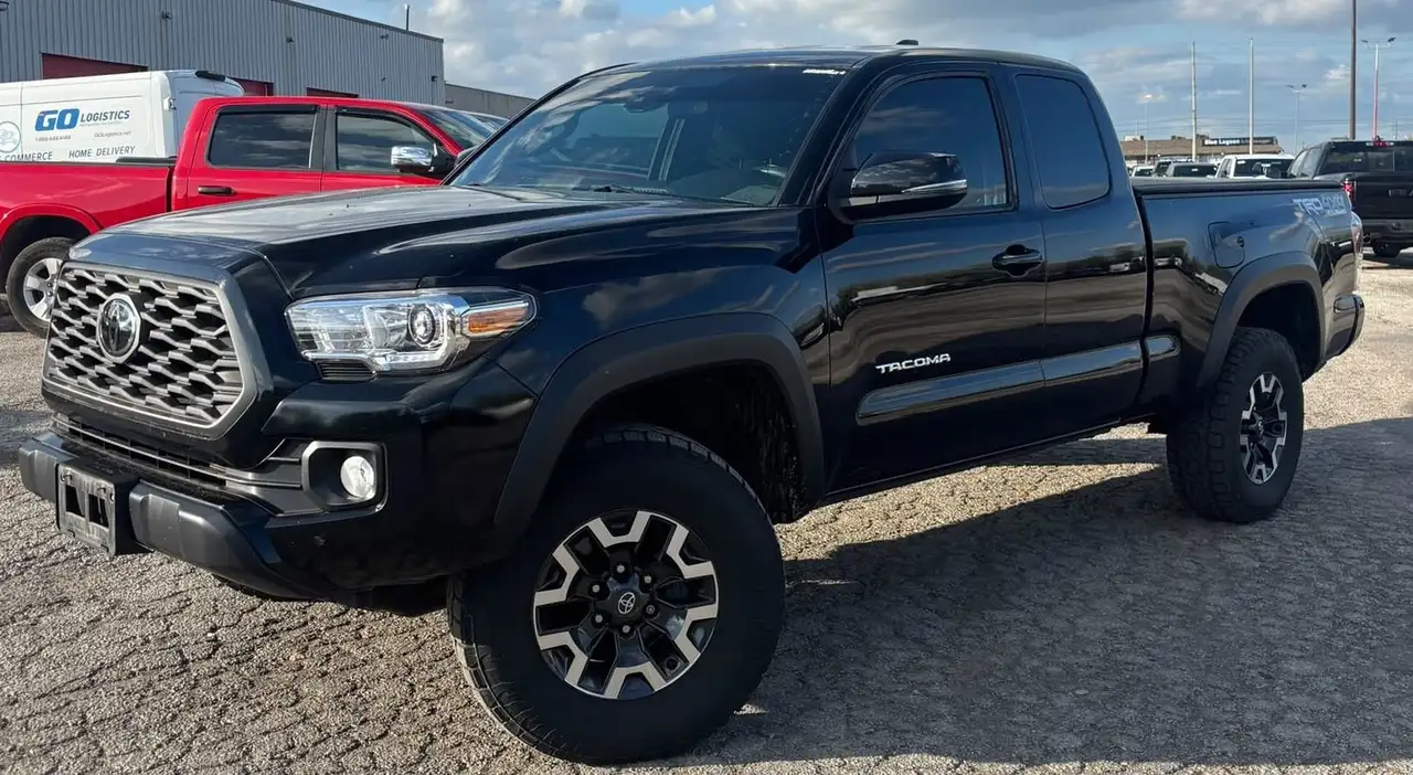 Toyota Tacoma снимка Toyota Tacoma