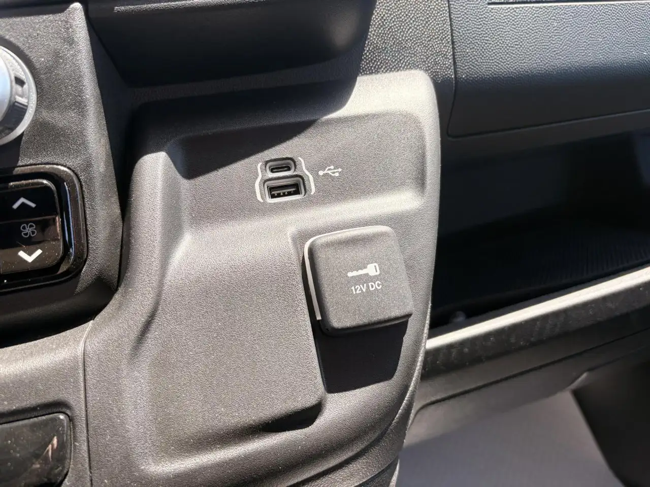 RAM ProMaster 1500 снимка RAM ProMaster 1500