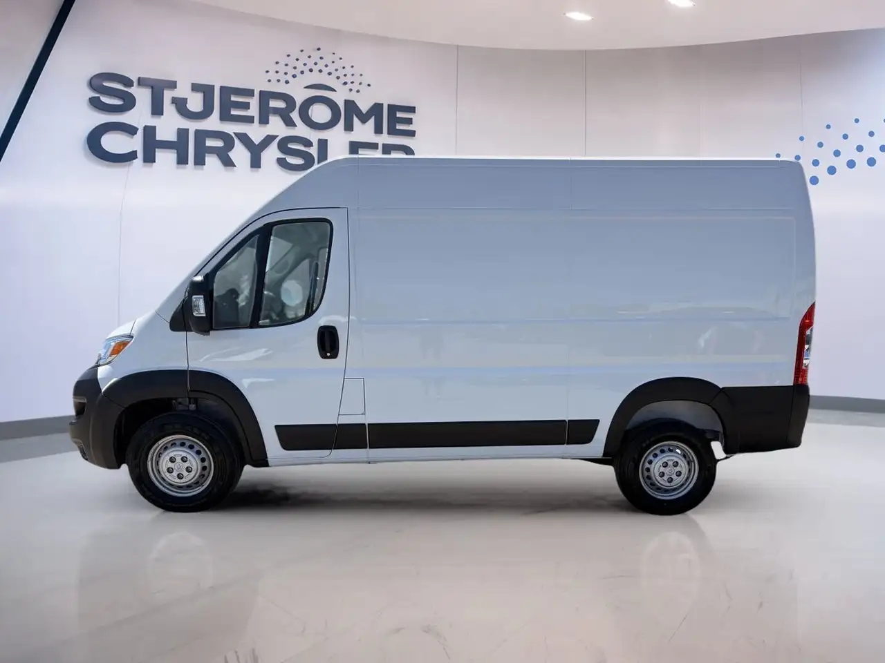 RAM ProMaster 1500 снимка RAM ProMaster 1500