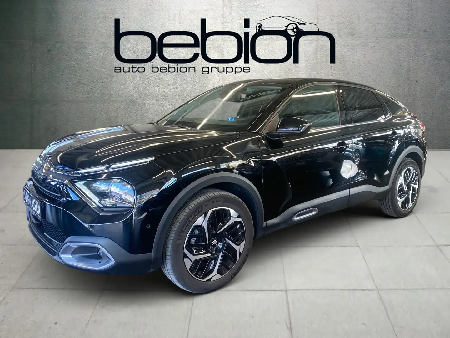 Citroen C4 1.2 PureTech 130 Shine KeyLess LED Navi LM Schwarz - 2